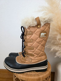 Sorel Quilted Snow Boots (12)
