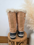 Sorel Quilted Snow Boots (12)