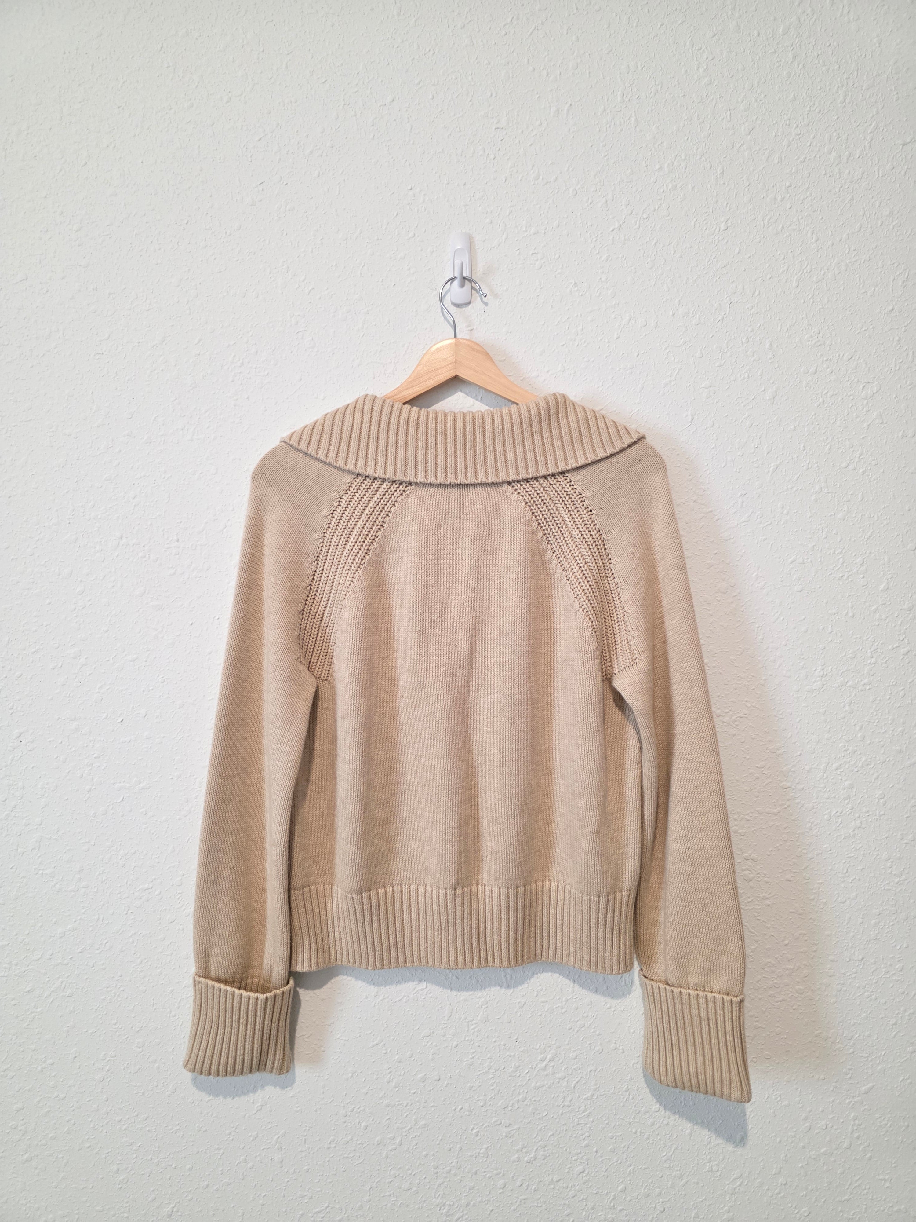 Abercrombie Collared V Neck Sweater (XS)
