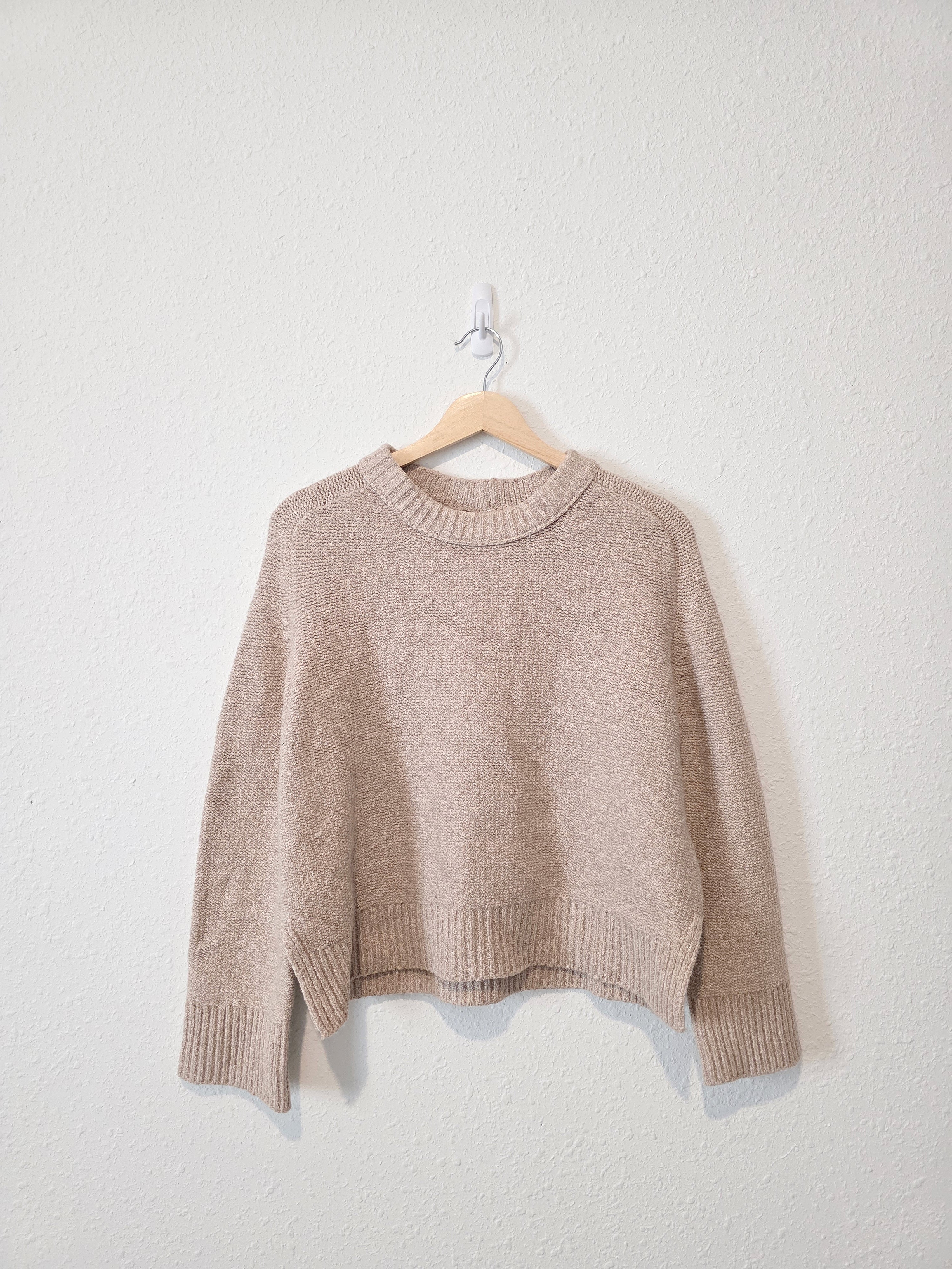 Abercrombie Boxy Crewneck Sweater (S)