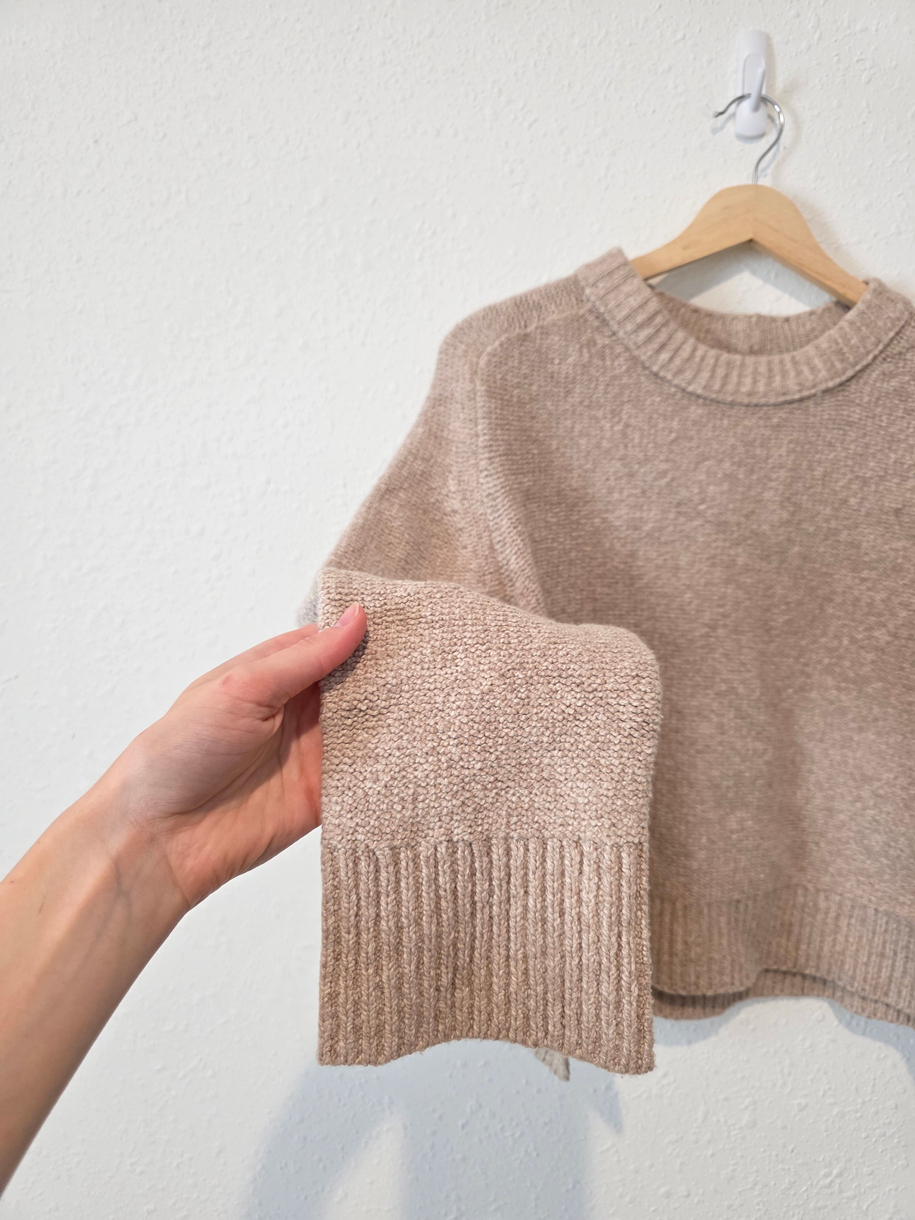 Abercrombie Boxy Crewneck Sweater (S)