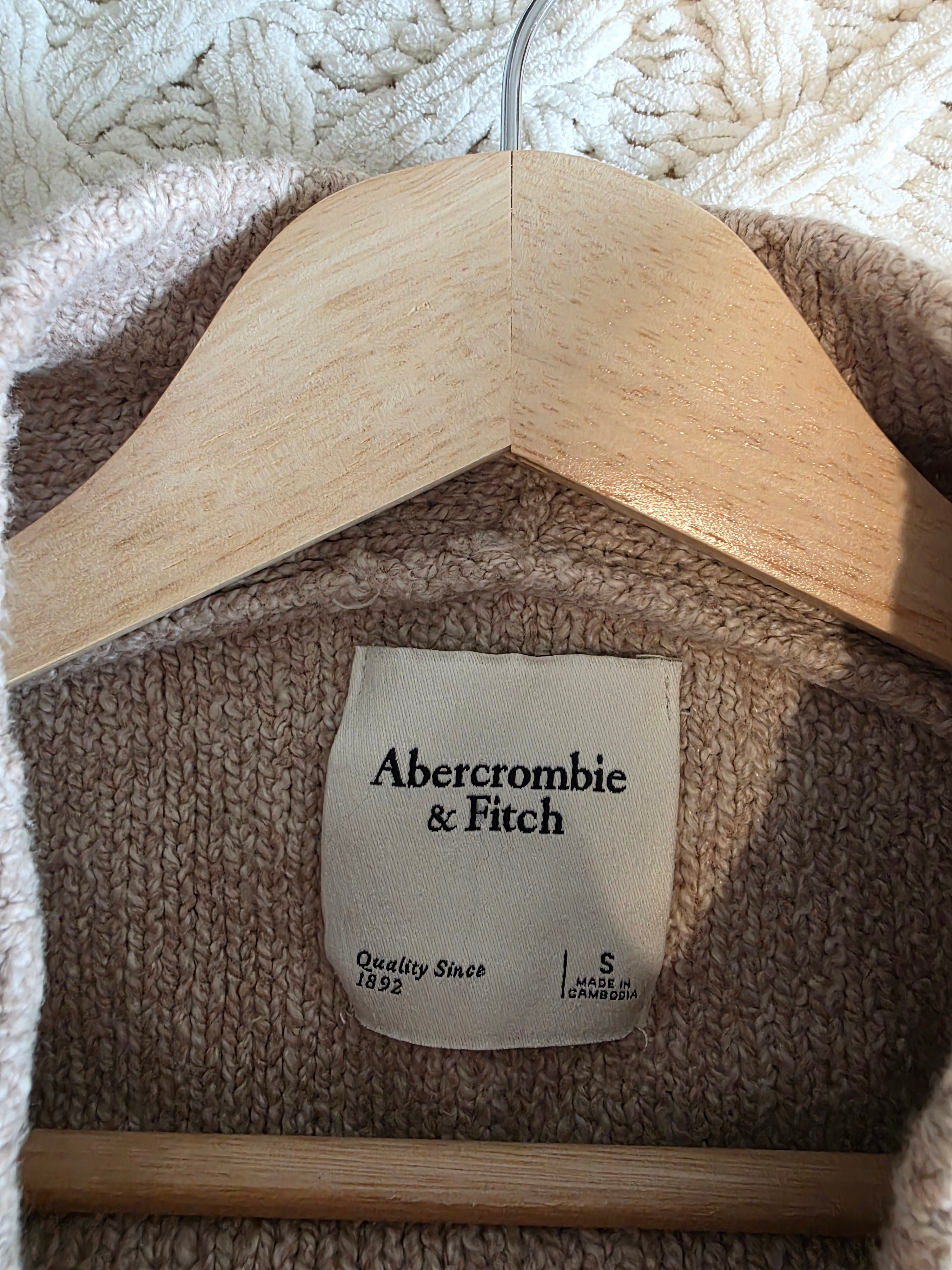 Abercrombie Boxy Crewneck Sweater (S)