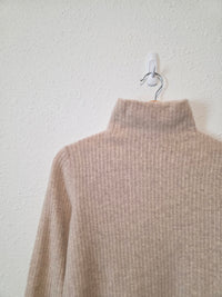 Vince Cashmere Turtleneck Sweater (XS)