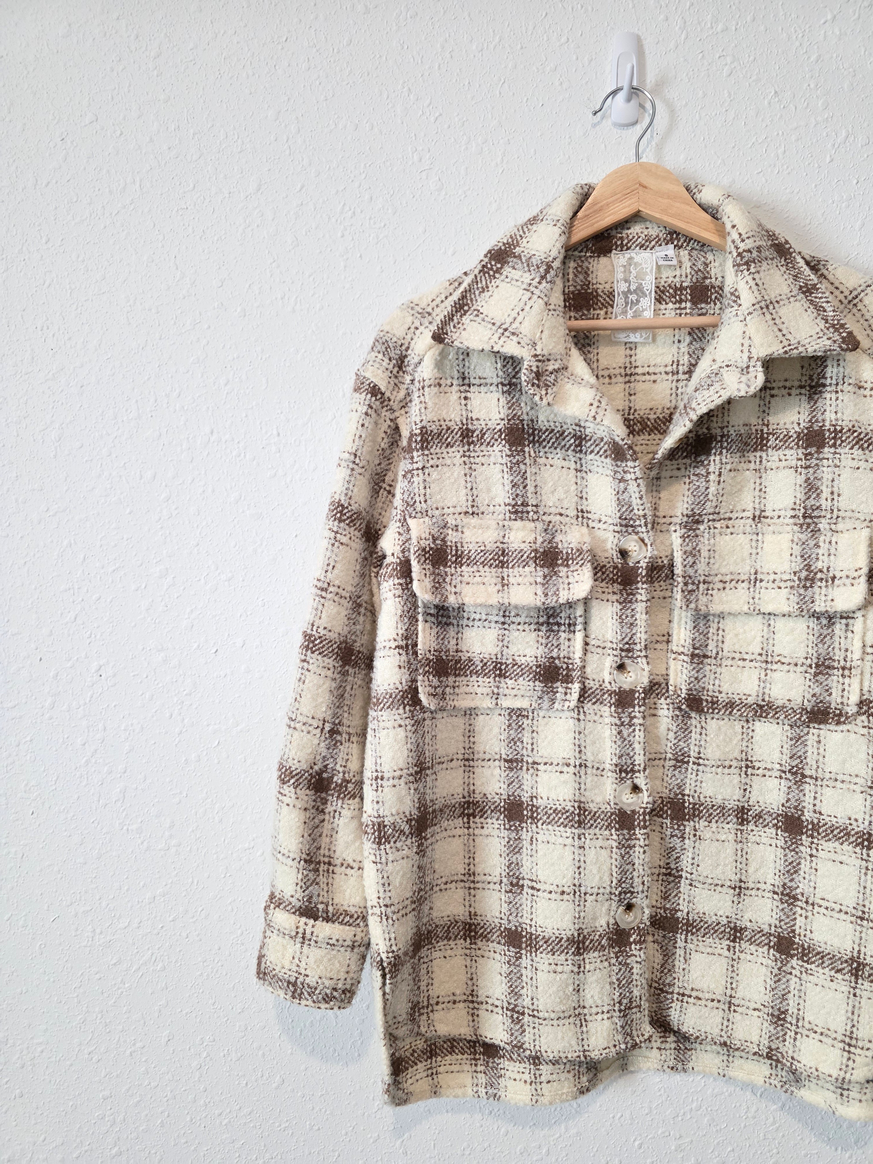 Sadie & Sage Neutral Plaid Shirt Jacket (S)