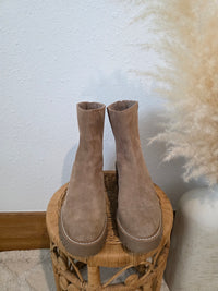 Dolce Vita Leather Chelsea Boots (8)