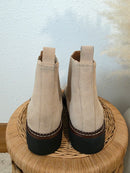 Caslon Leather Suede Chelsea Boots (6.5)