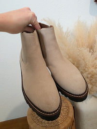 Caslon Leather Suede Chelsea Boots (6.5)