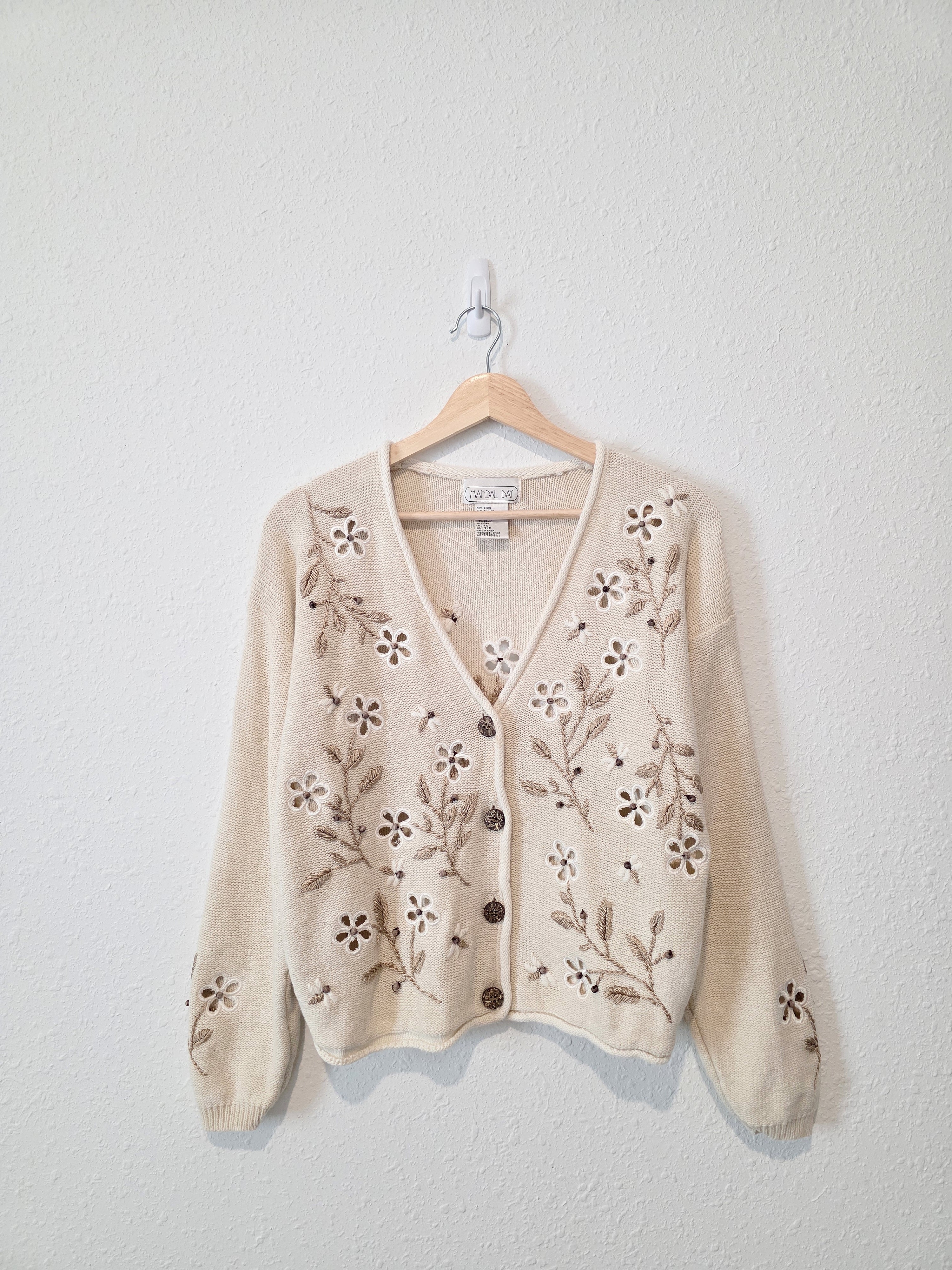 Vintage Floral Embroidered Sweater (S)