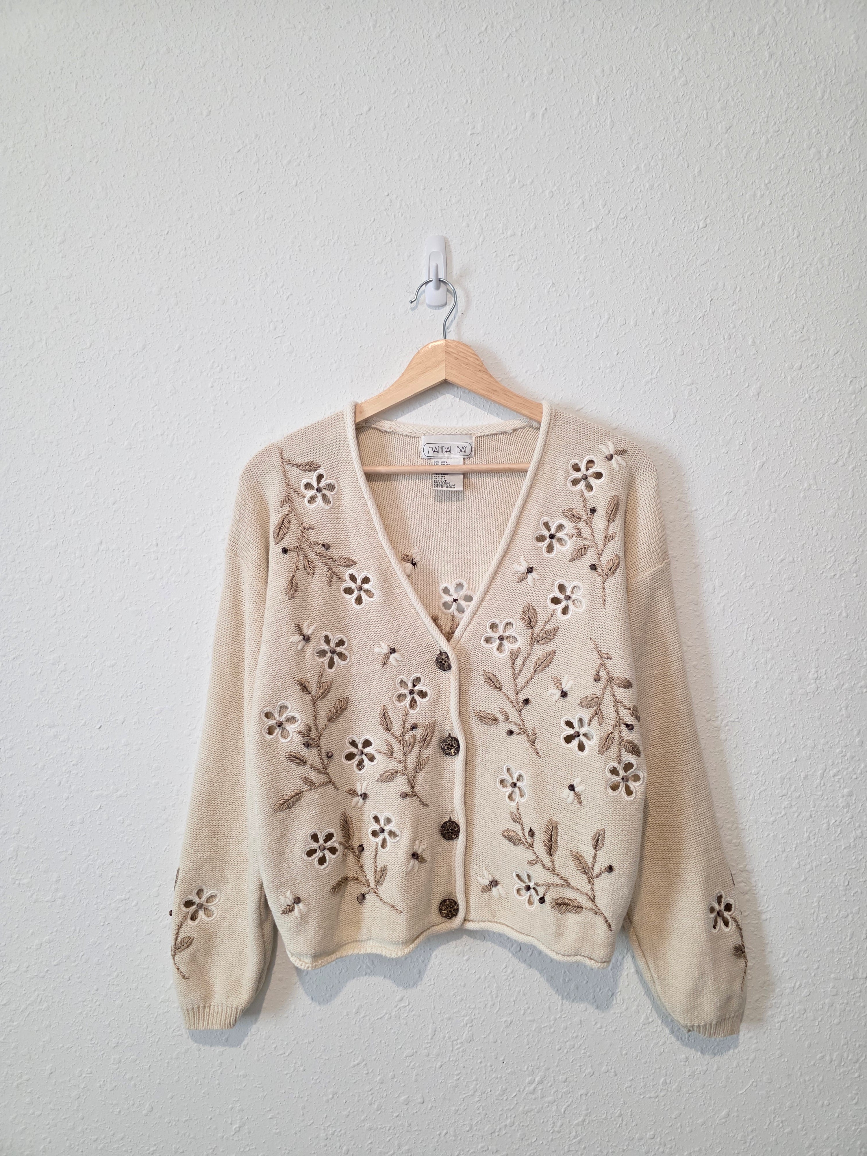 Vintage Floral Embroidered Sweater (S)