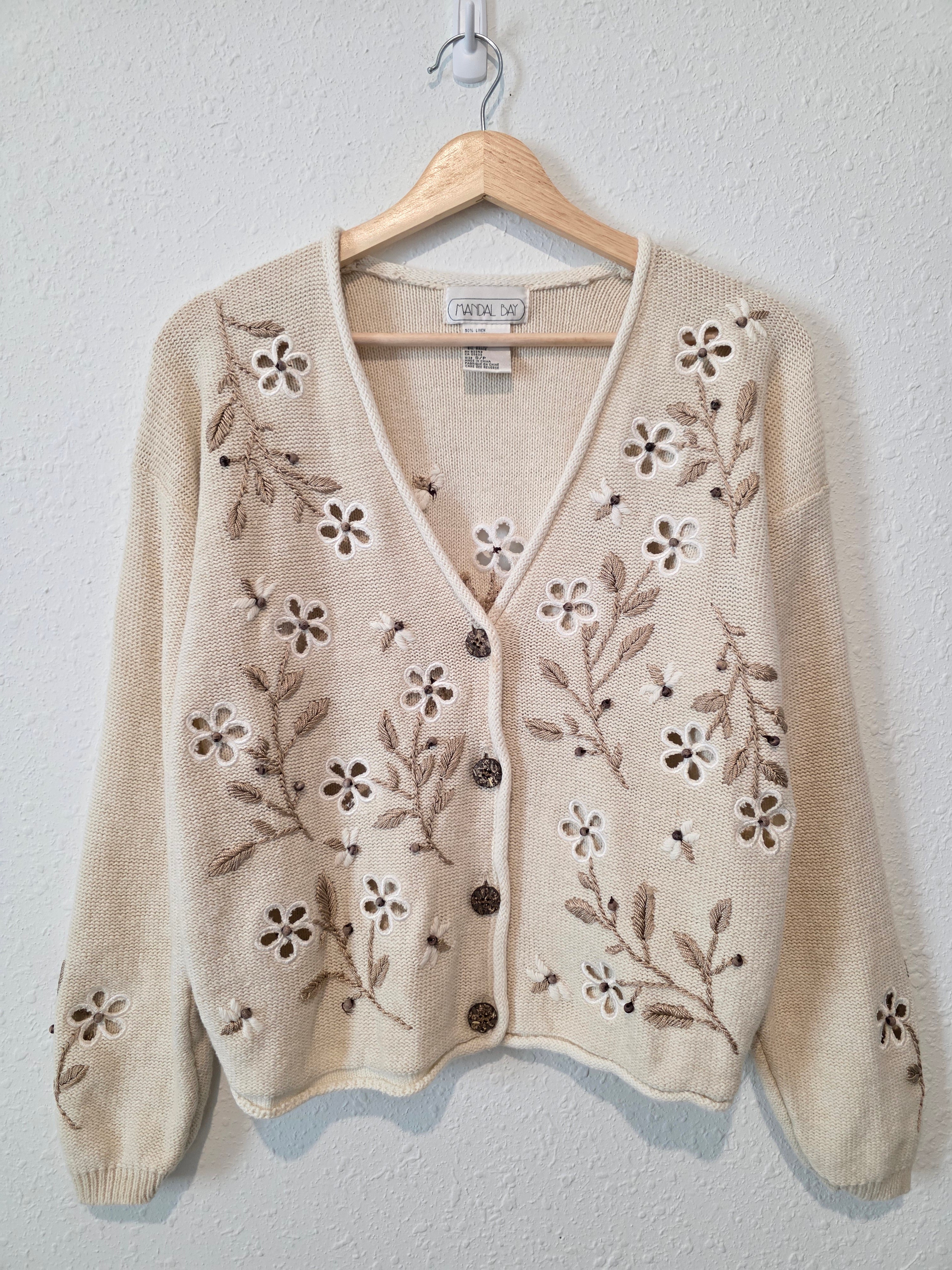 Vintage Floral Embroidered Sweater (S)