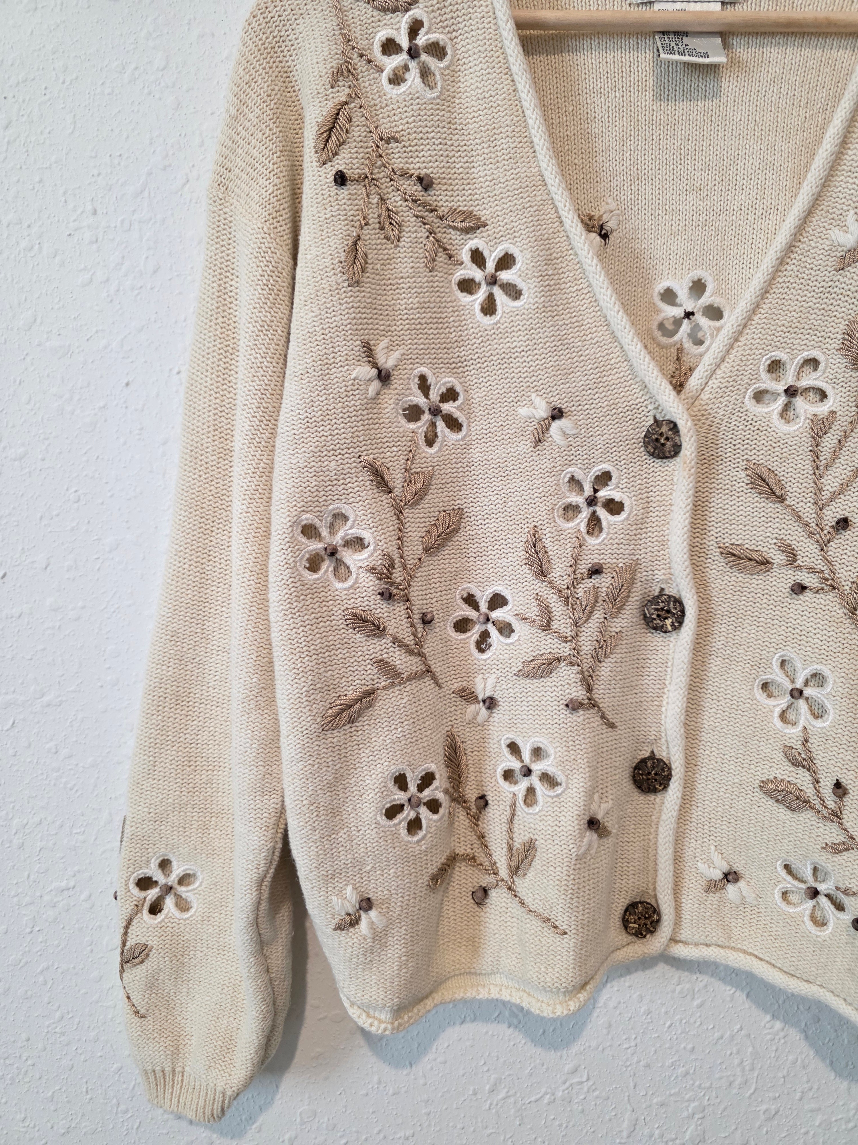 Vintage Floral Embroidered Sweater (S)