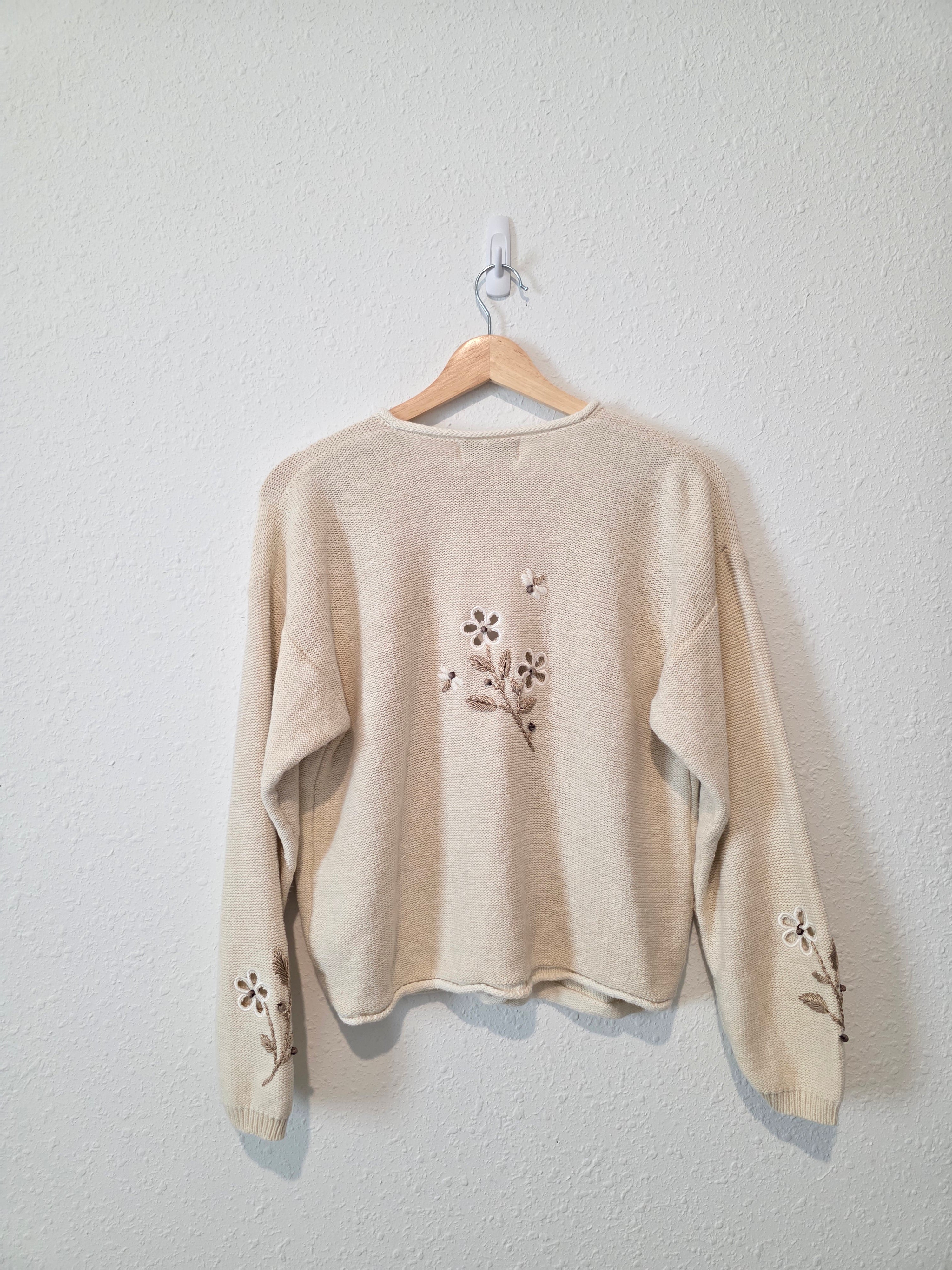 Vintage Floral Embroidered Sweater (S)
