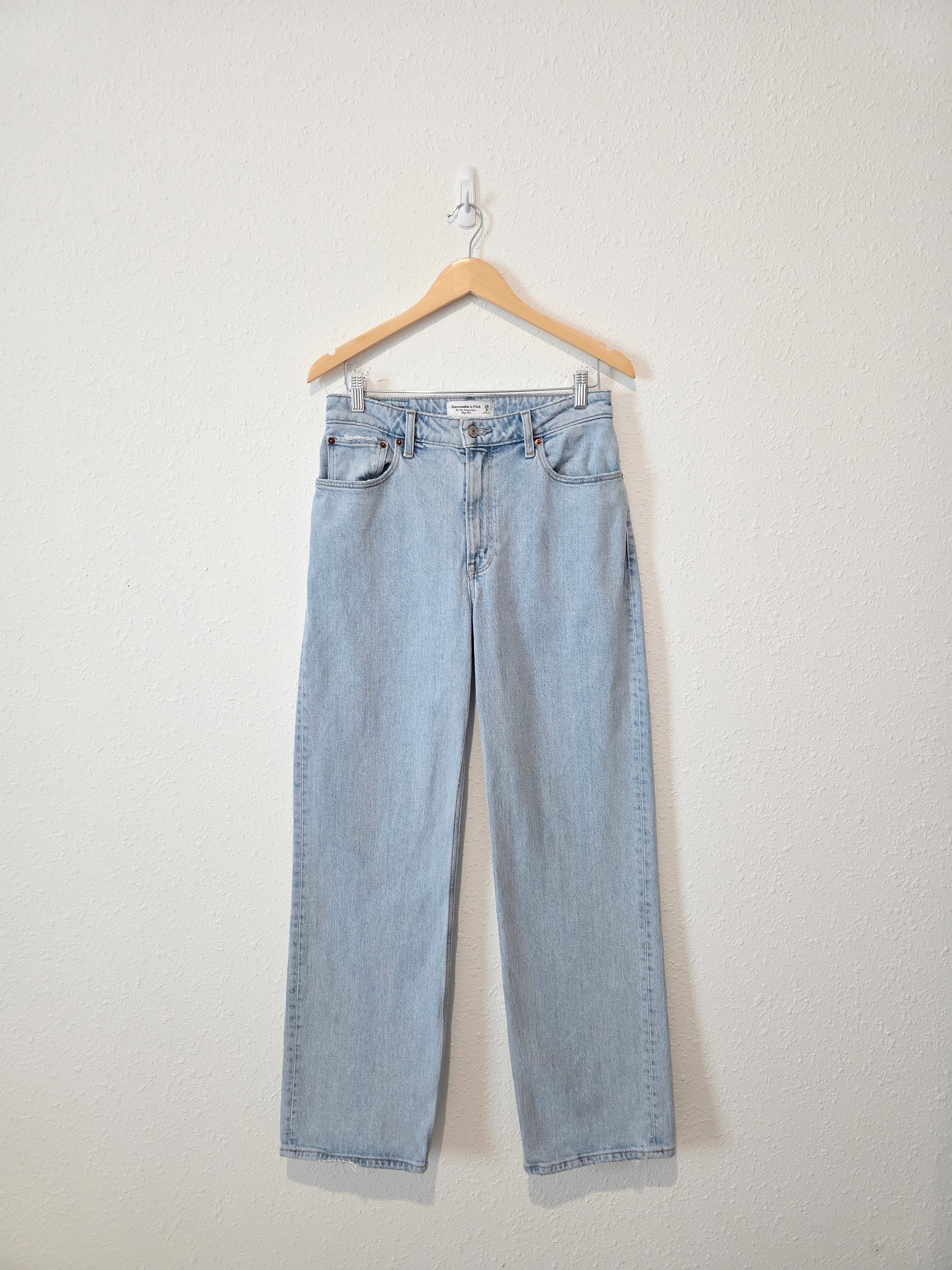 Abercrombie 90s Relaxed Jeans (29/8)