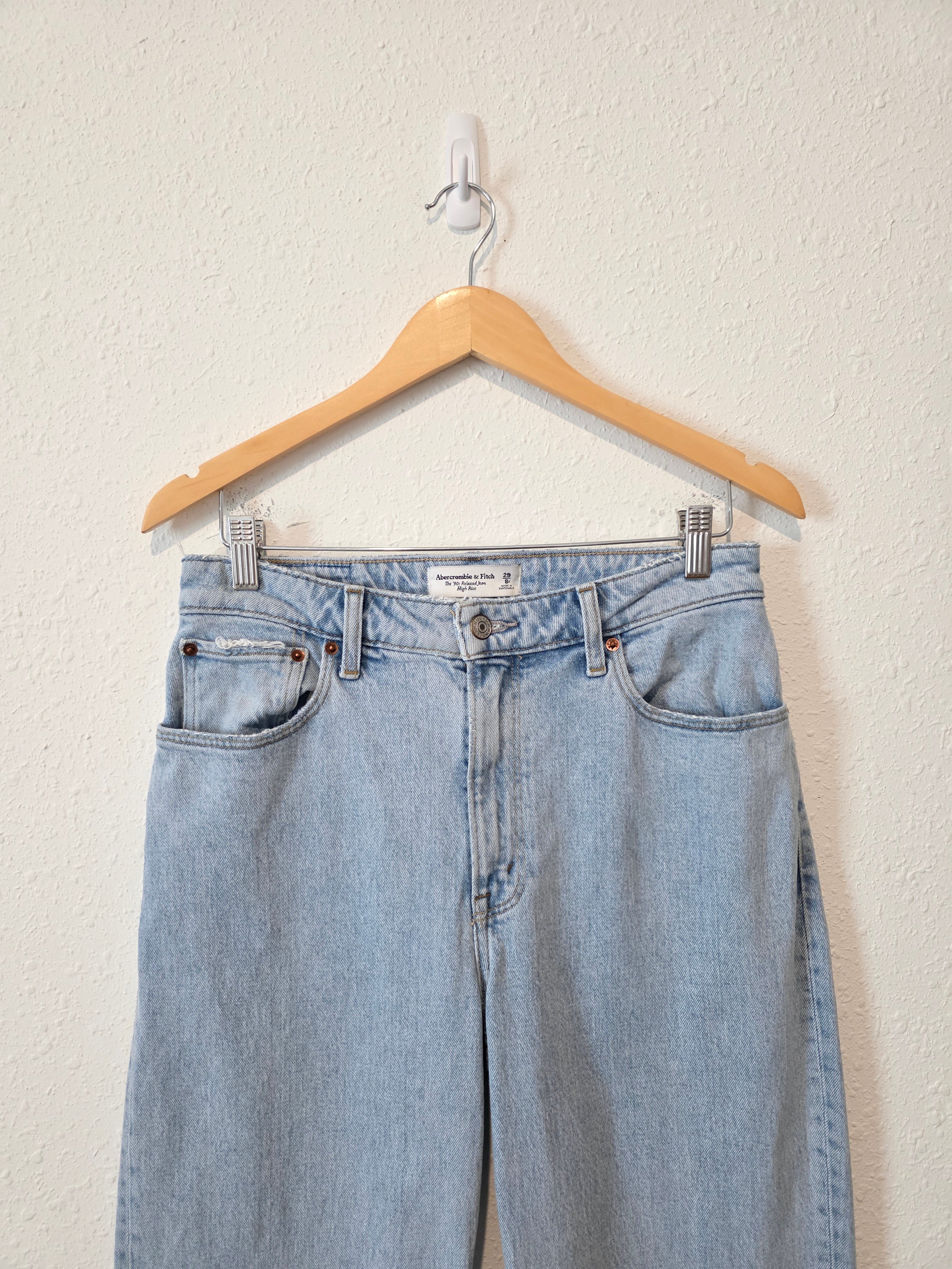 Abercrombie 90s Relaxed Jeans (29/8)