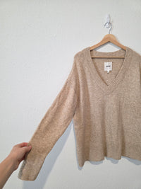 Aerie Neutral Cozy V Neck Sweater (XS)