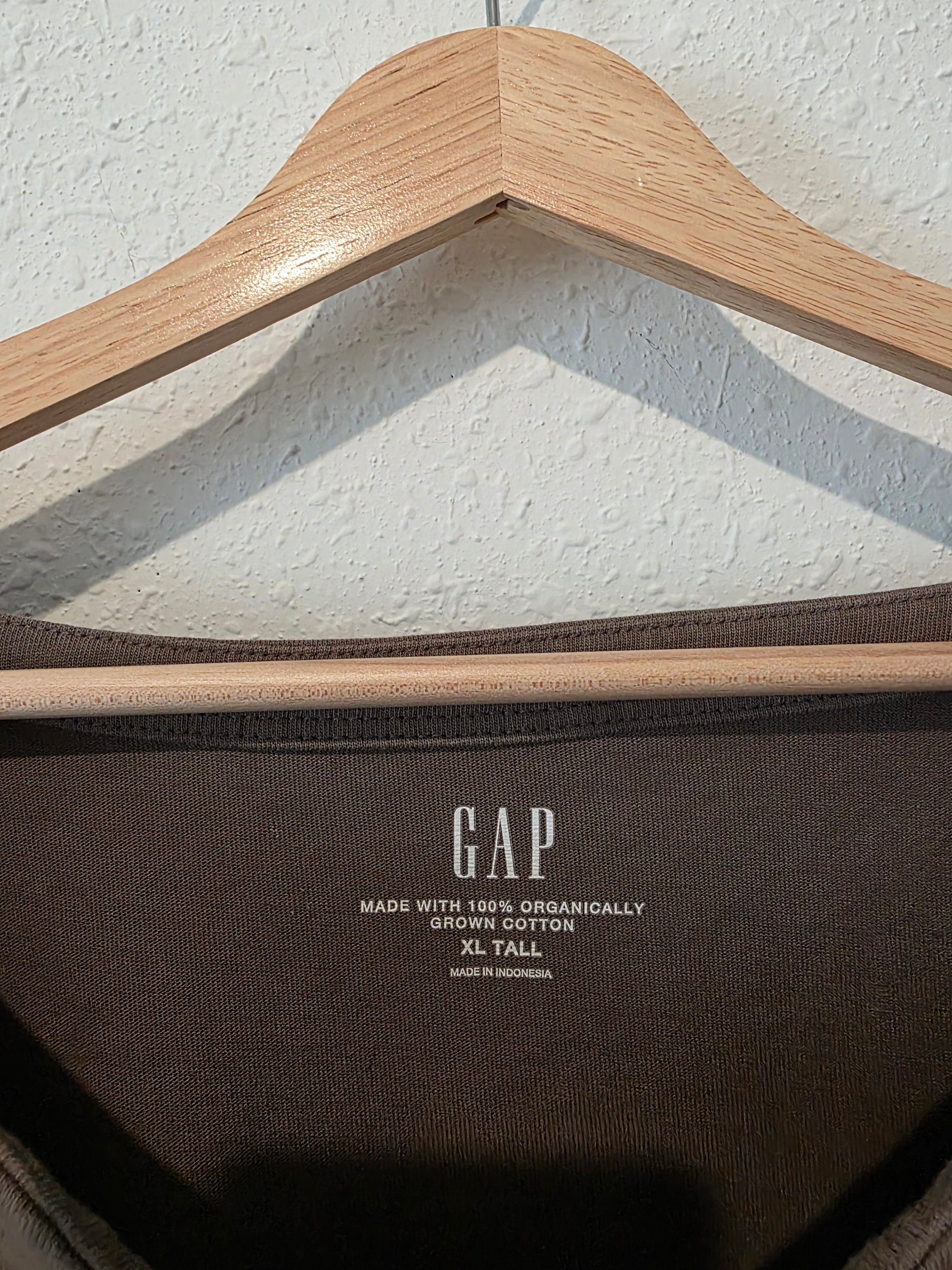 Gap Taupe Organic Cotton Tee (XL)