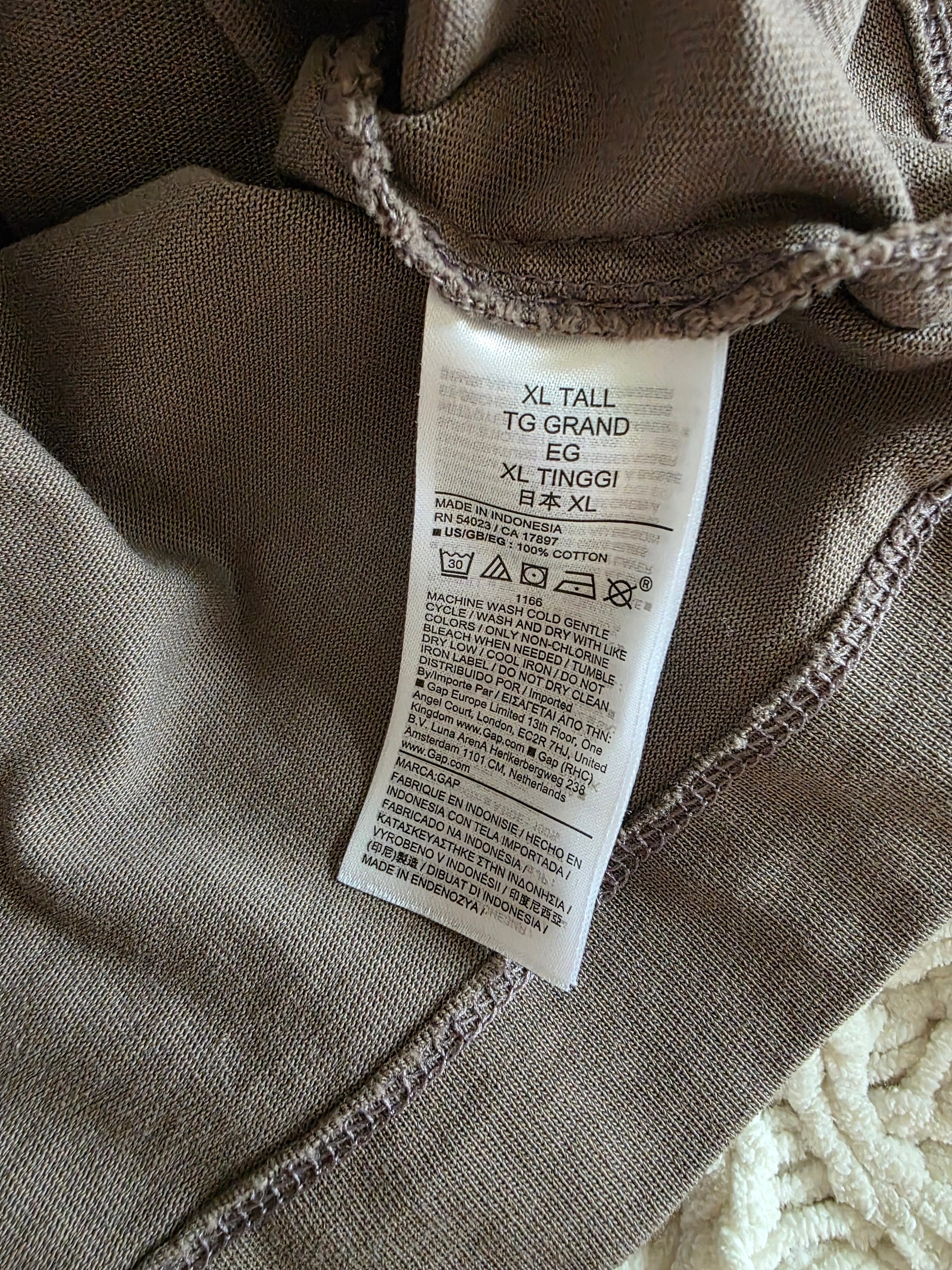 Gap Taupe Organic Cotton Tee (XL)