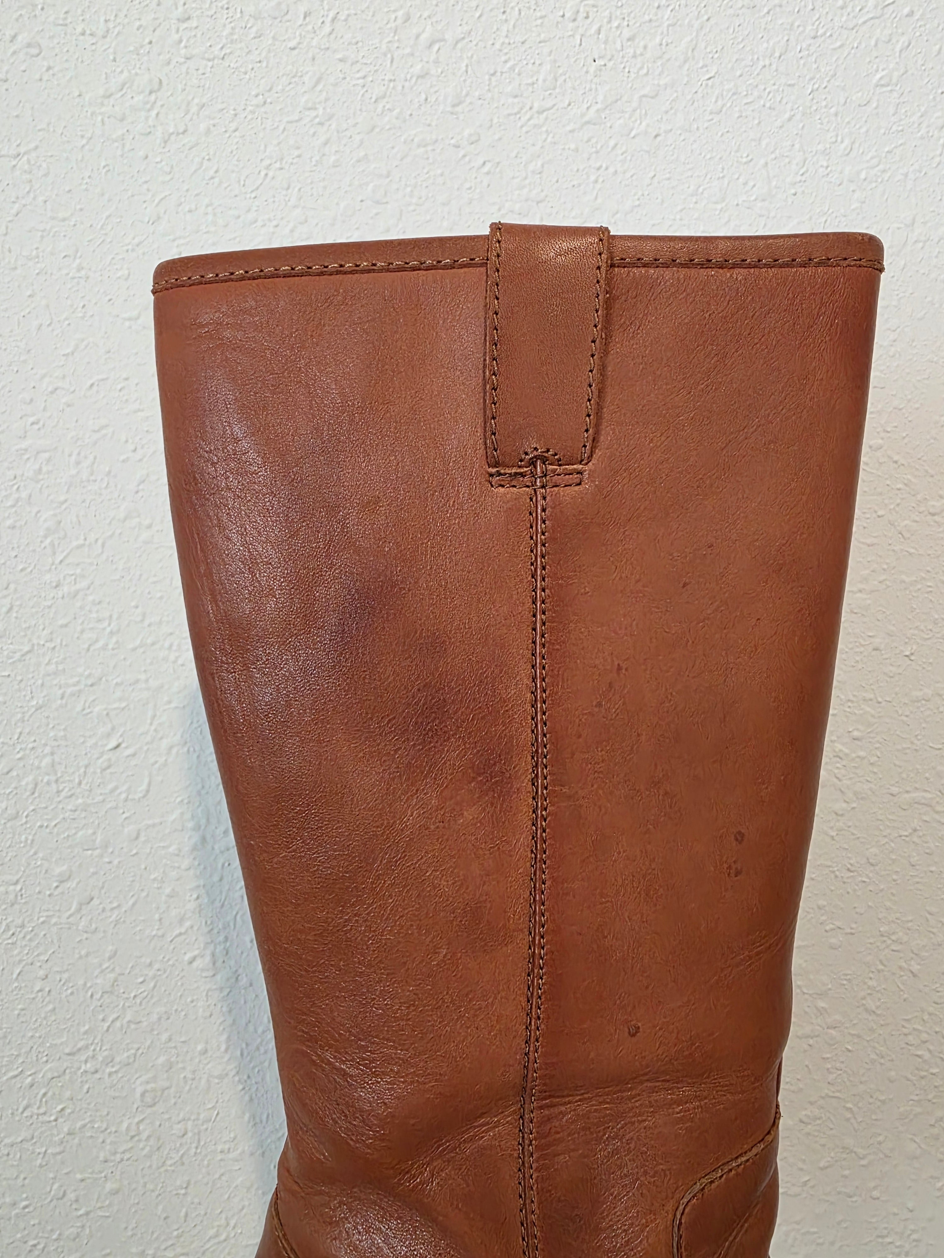 Vintage Brown Leather Boots (9)