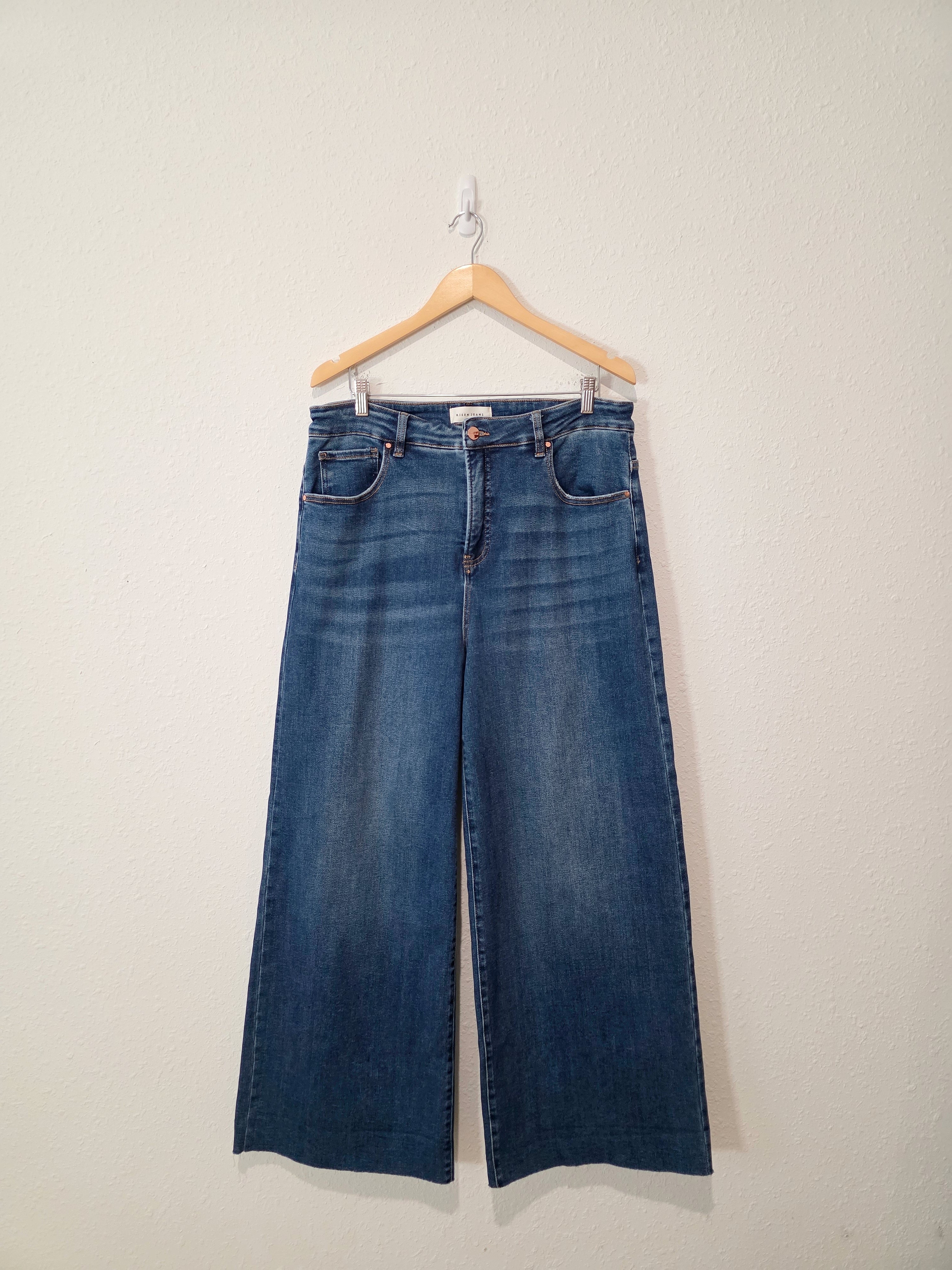 Risen Wide Leg Jeans (1X)