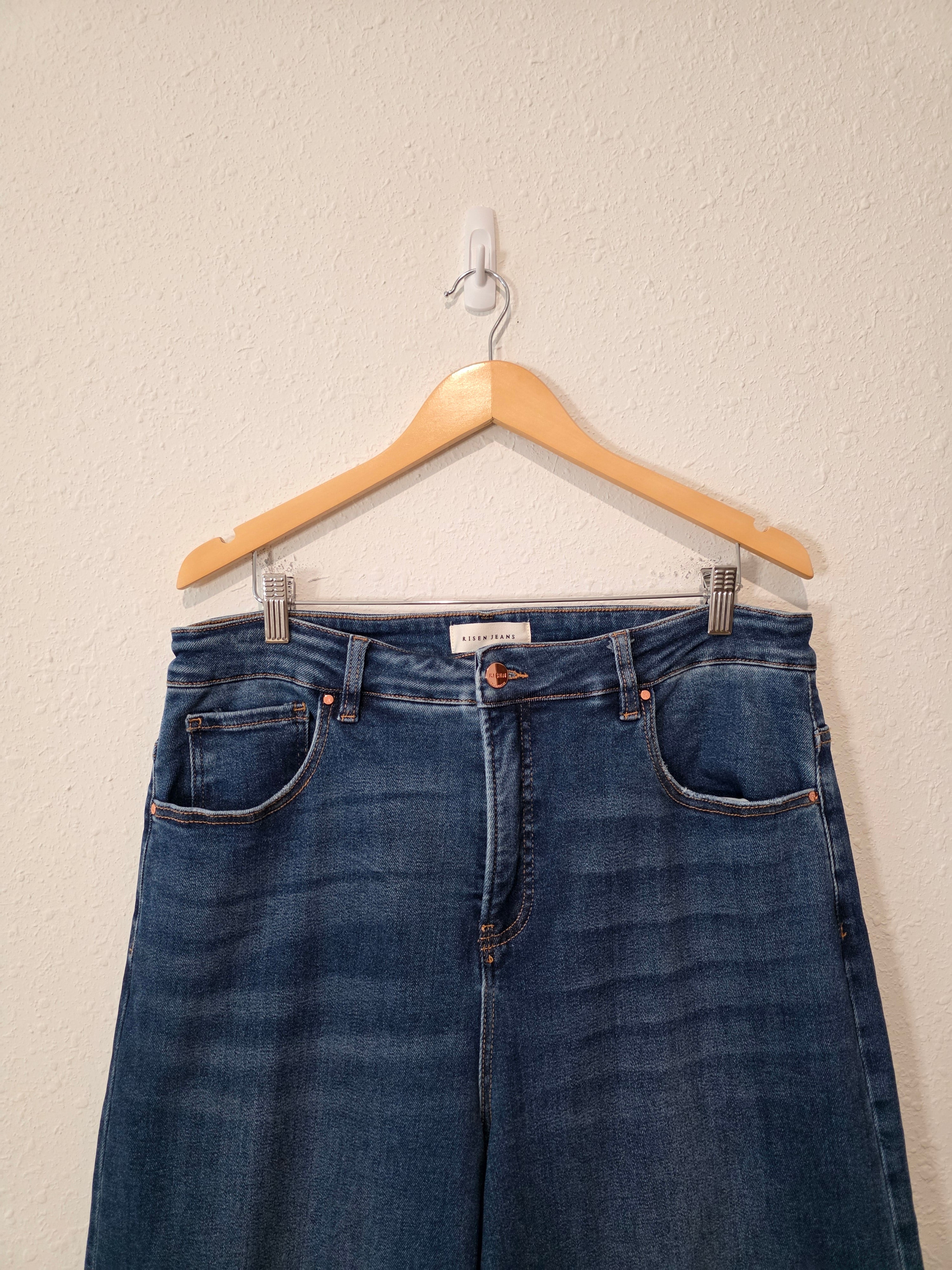 Risen Wide Leg Jeans (1X)