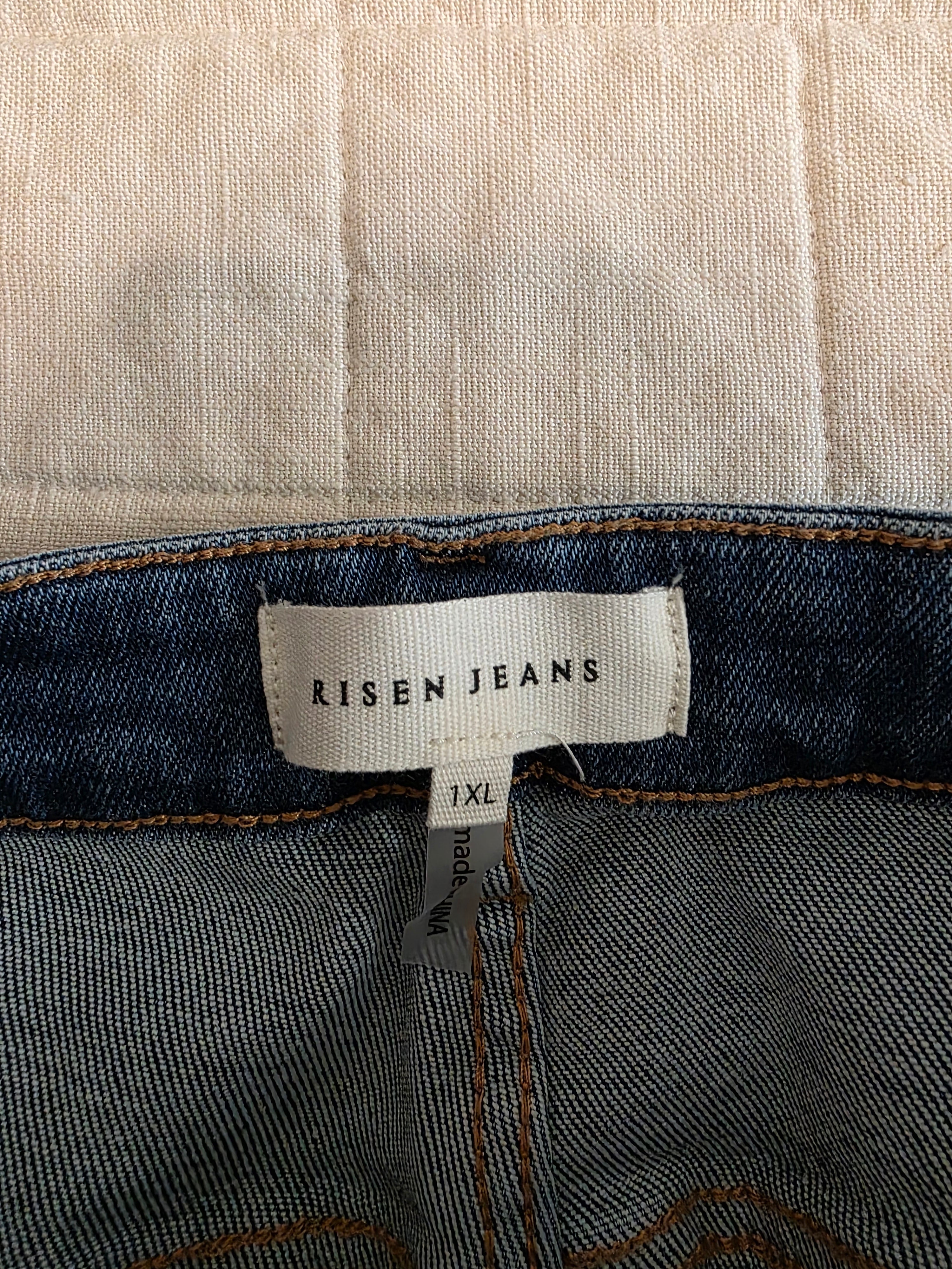 Risen Wide Leg Jeans (1X)