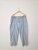 Banana Republic Tapered Tie Waist Jeans (L)