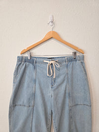 Banana Republic Tapered Tie Waist Jeans (L)