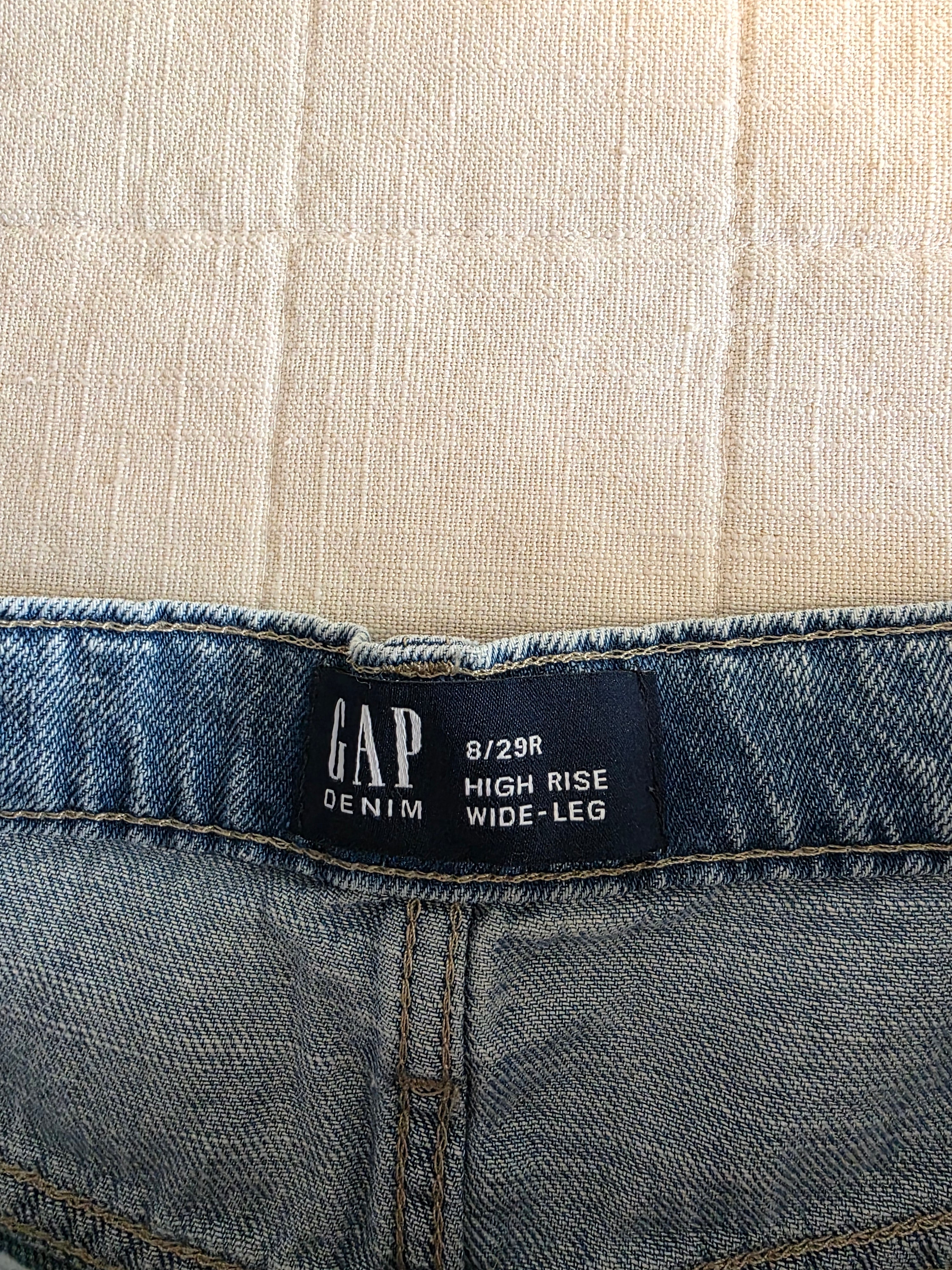 Gap High Rise Wide Leg Jeans (8/29)