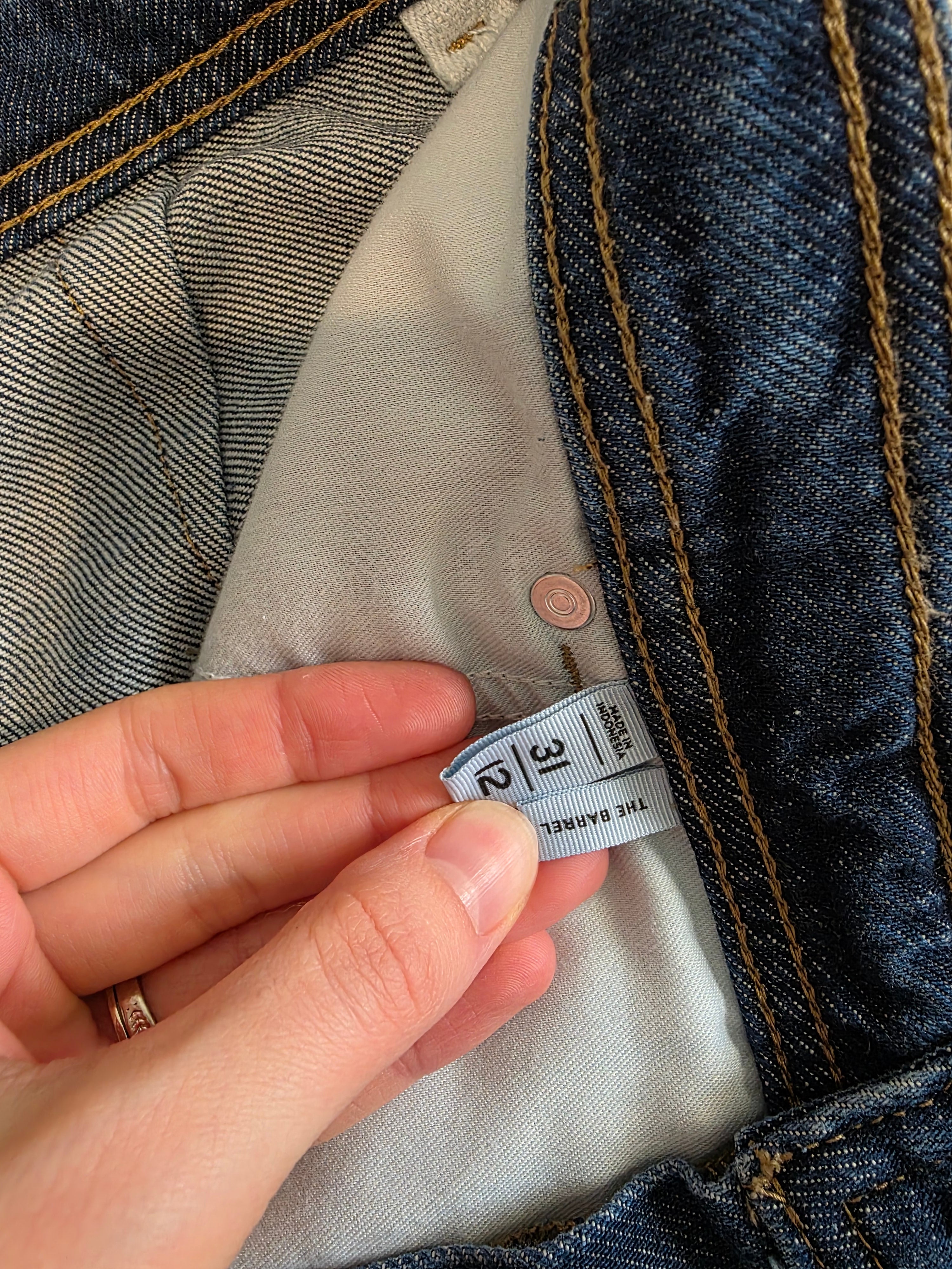 Loft Relaxed Barrel Jeans (31/12)