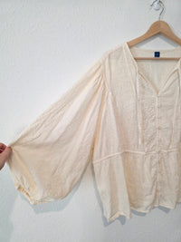 Floral Embroidered Puff Sleeve Top (2X)