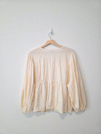 Floral Embroidered Puff Sleeve Top (2X)