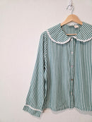 Peter Pan Collar Striped Button Up (M)