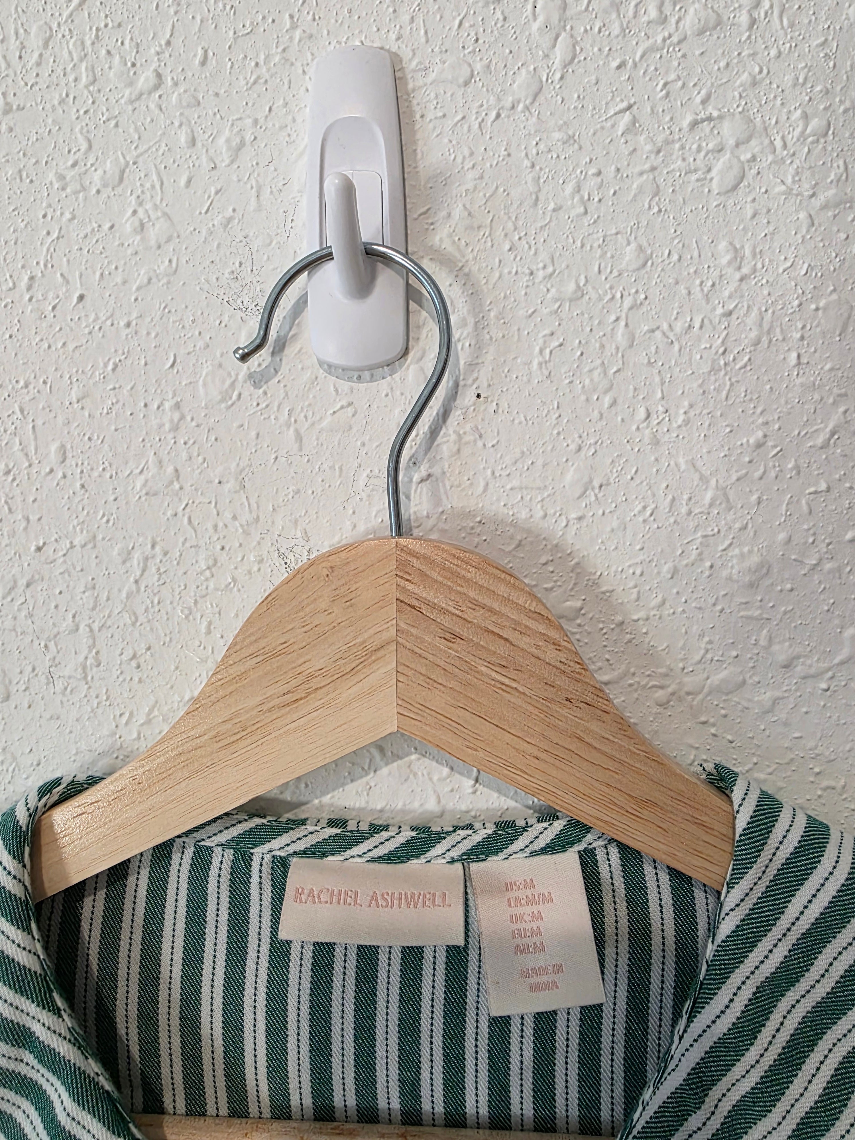 Peter Pan Collar Striped Button Up (M)