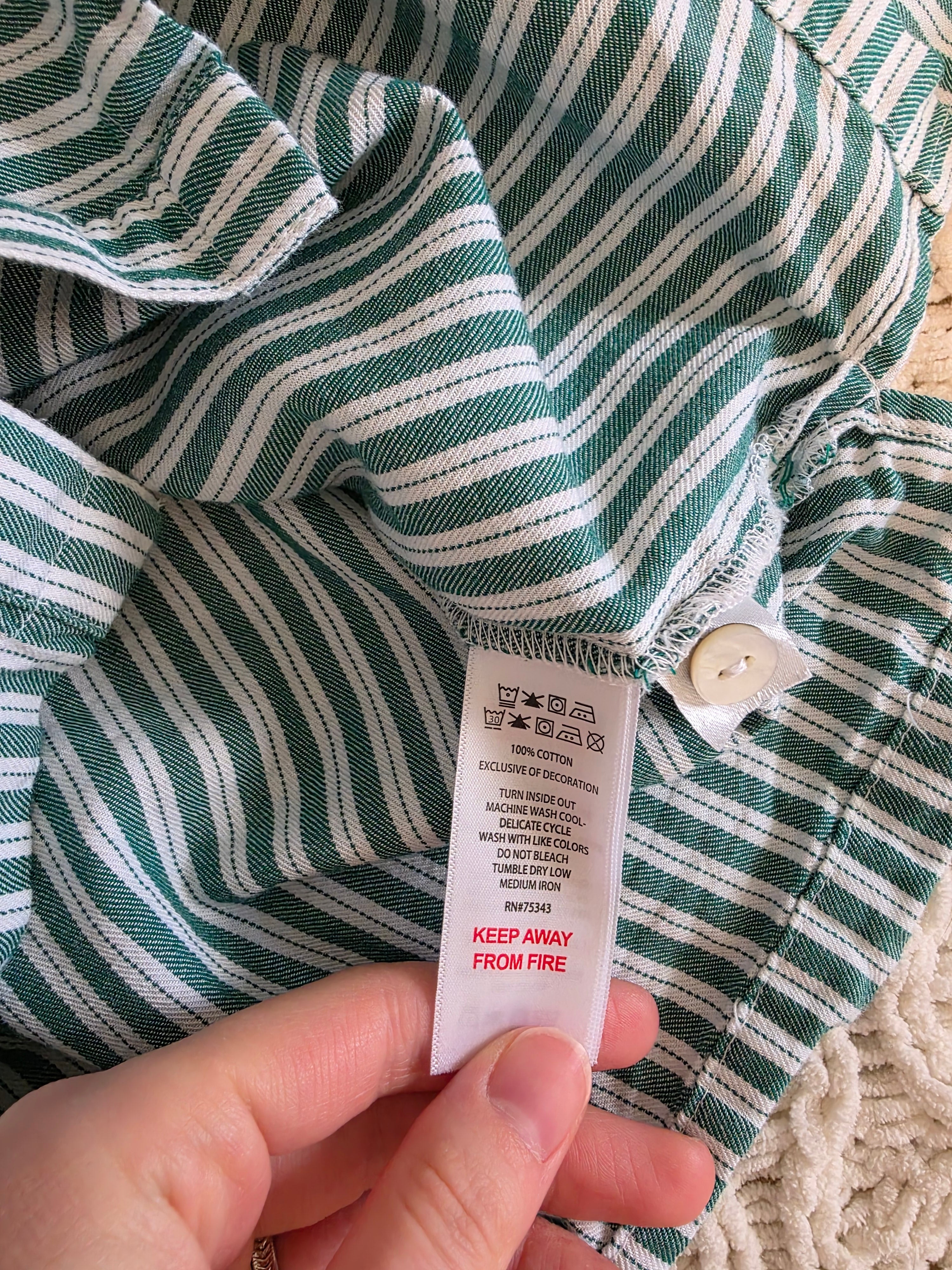 Peter Pan Collar Striped Button Up (M)