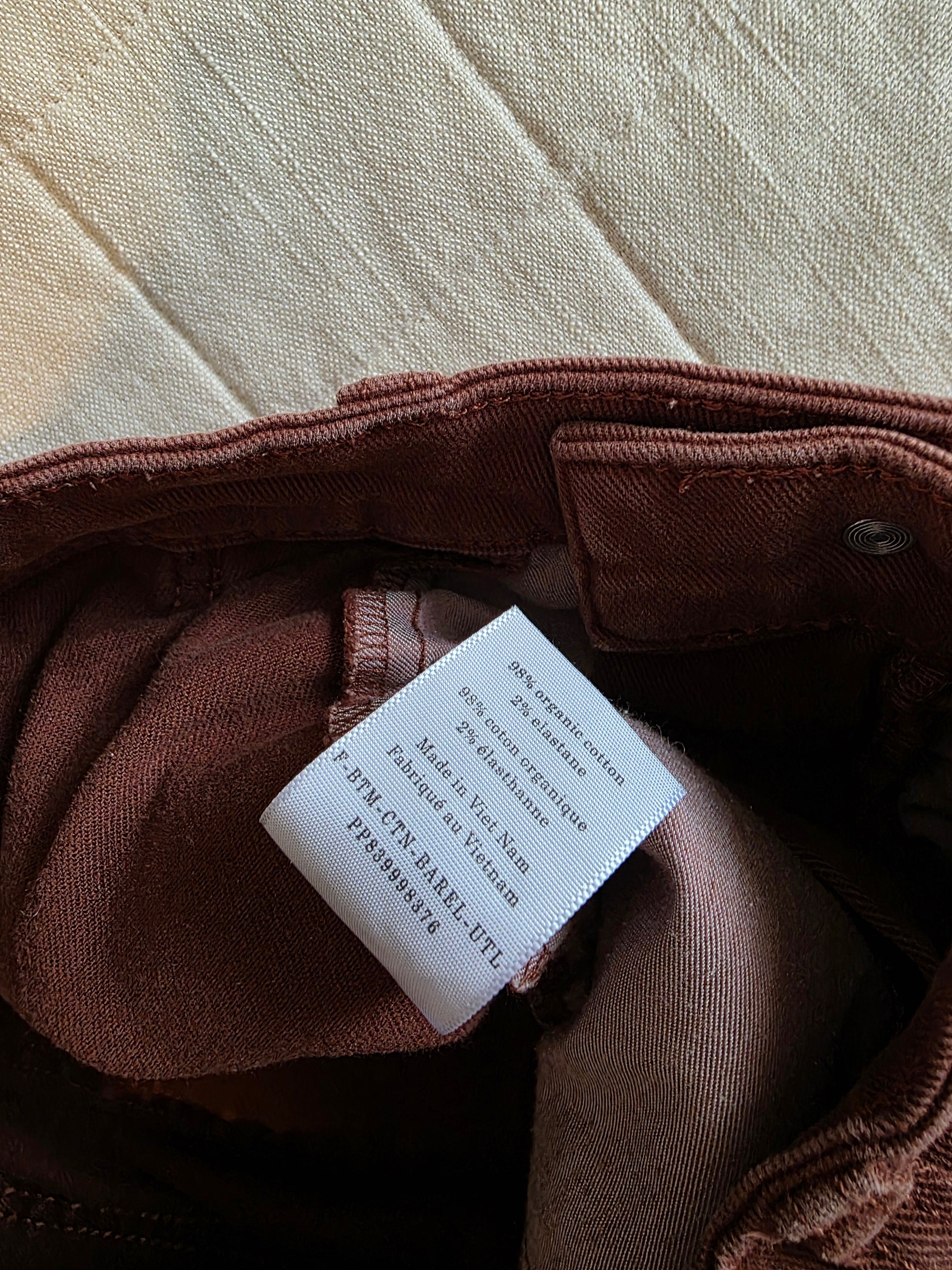 Everlane Rust Barrel Jeans (4)