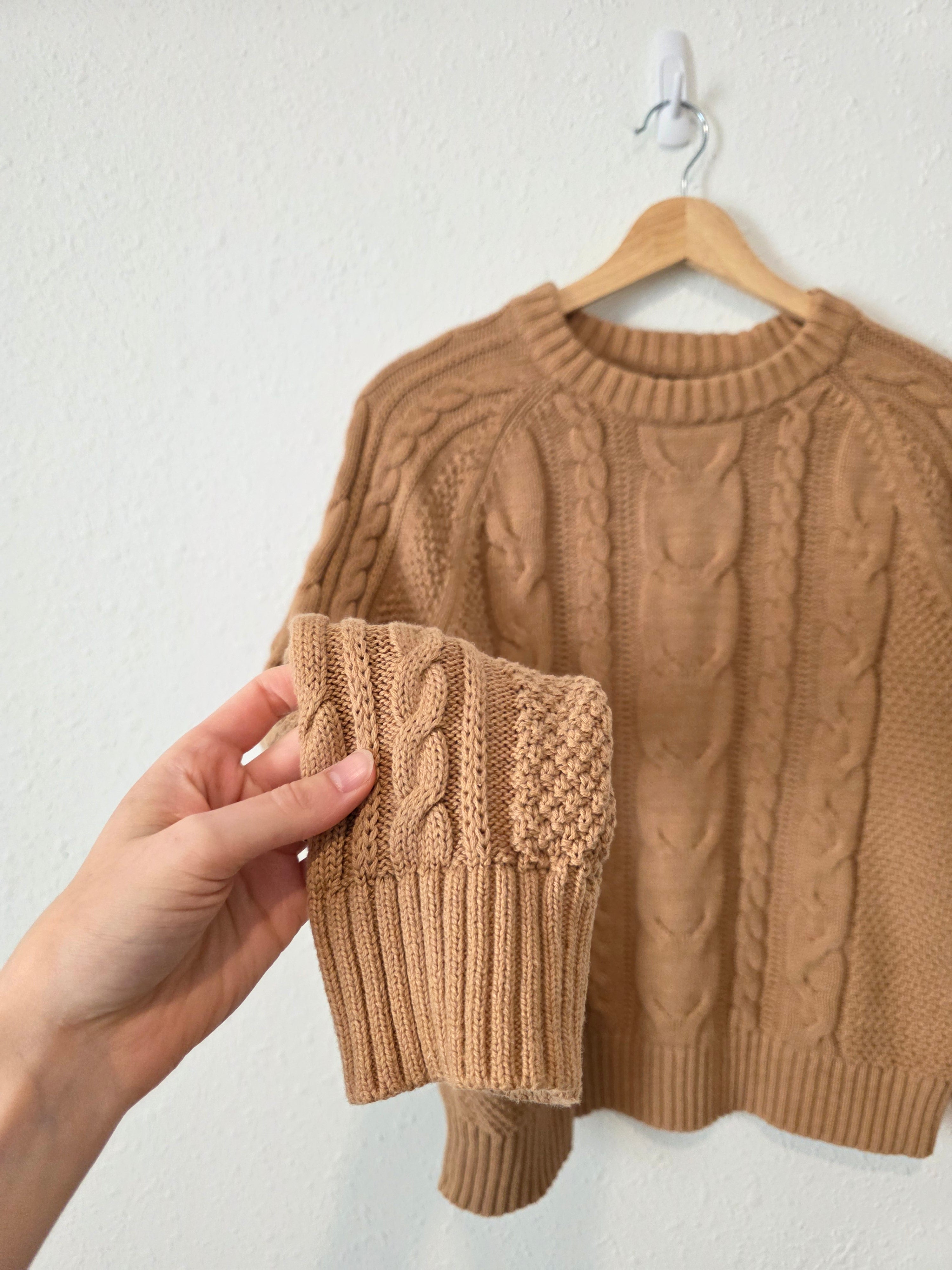 Gap Cable Knit Cotton Sweater (S)
