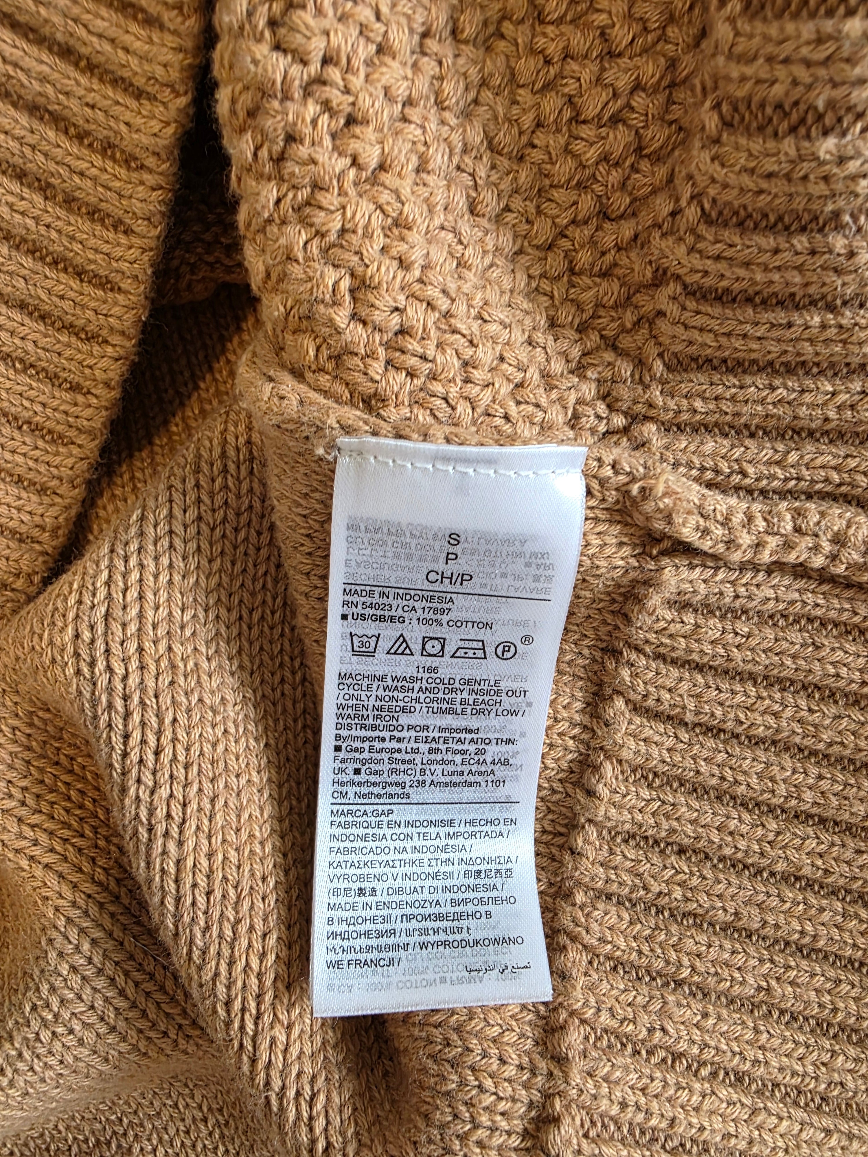 Gap Cable Knit Cotton Sweater (S)