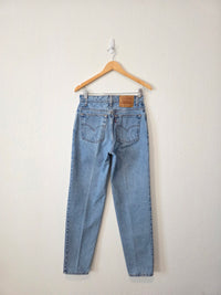 Vintage Levi's 550 Tapered Jeans (27)