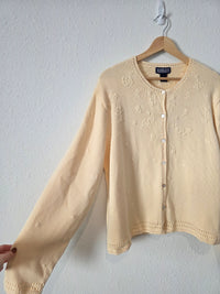 Vintage Soft Yellow Floral Cardigan (XL)