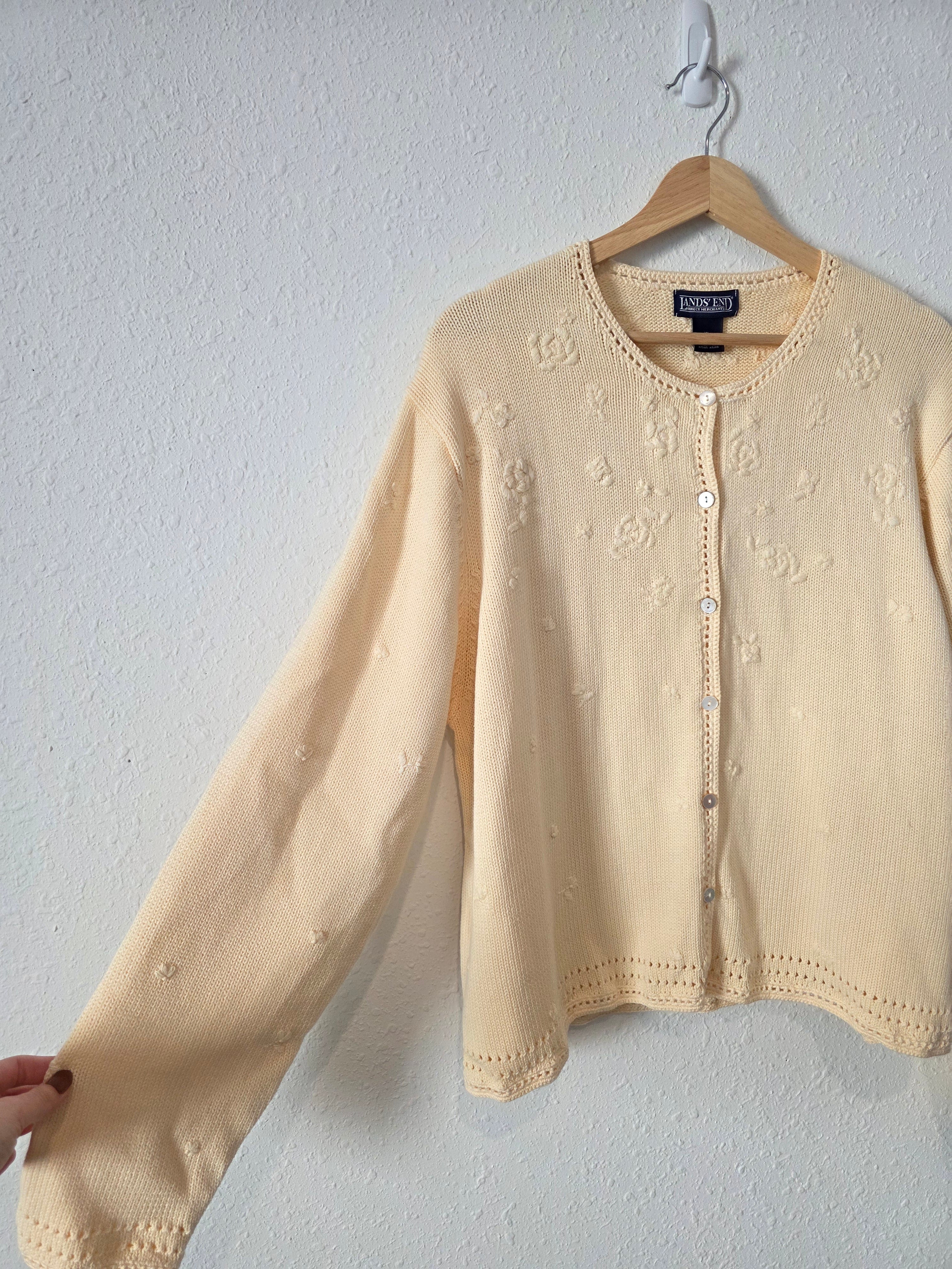 Vintage Soft Yellow Floral Cardigan (XL)