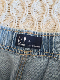 Gap Light Wash Easy Barrel Jeans (XL)