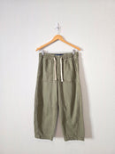 Gap Olive Easy Barrel Jeans (S short)