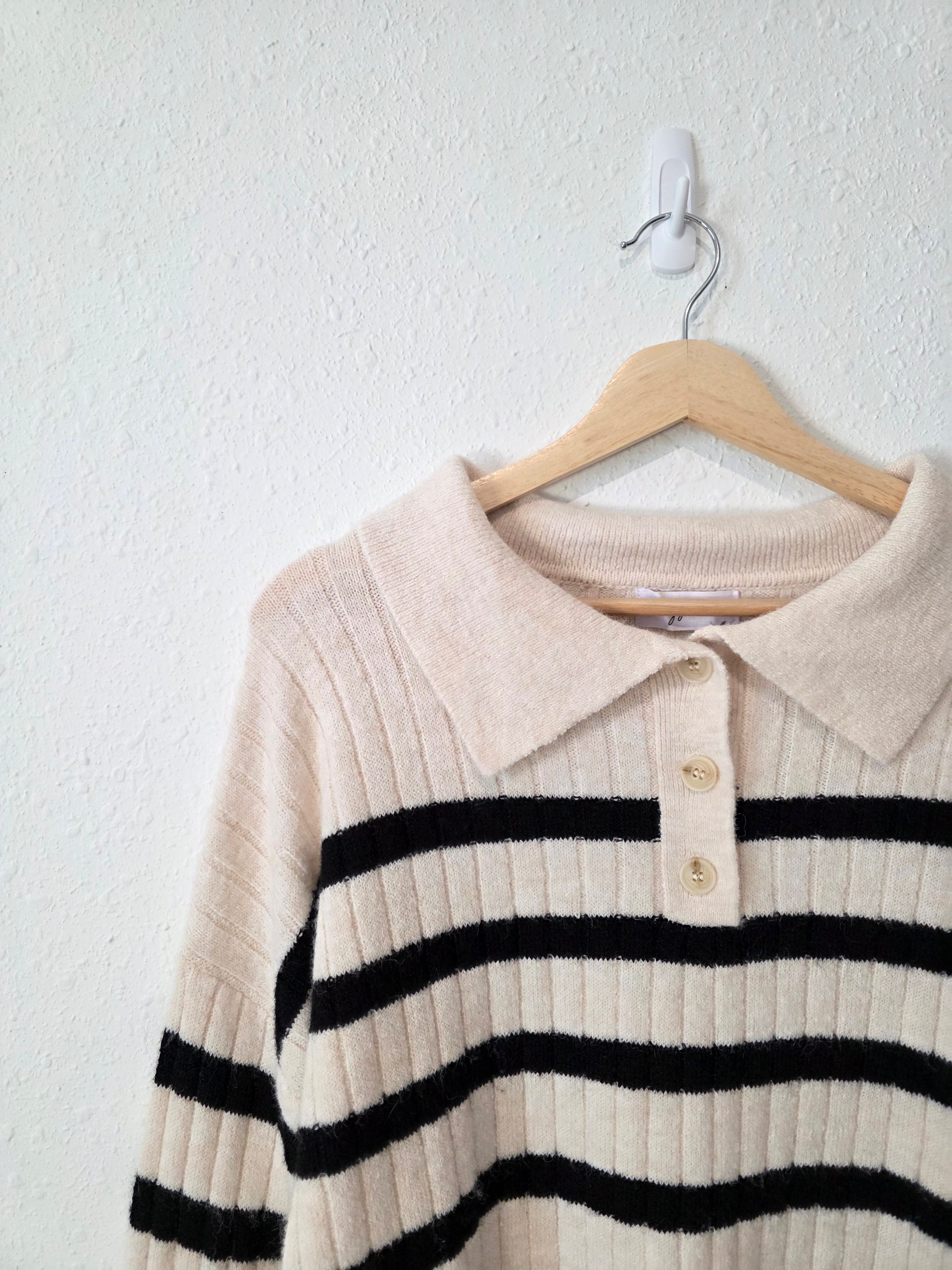 Carly Jean Striped Henley Sweater (M)
