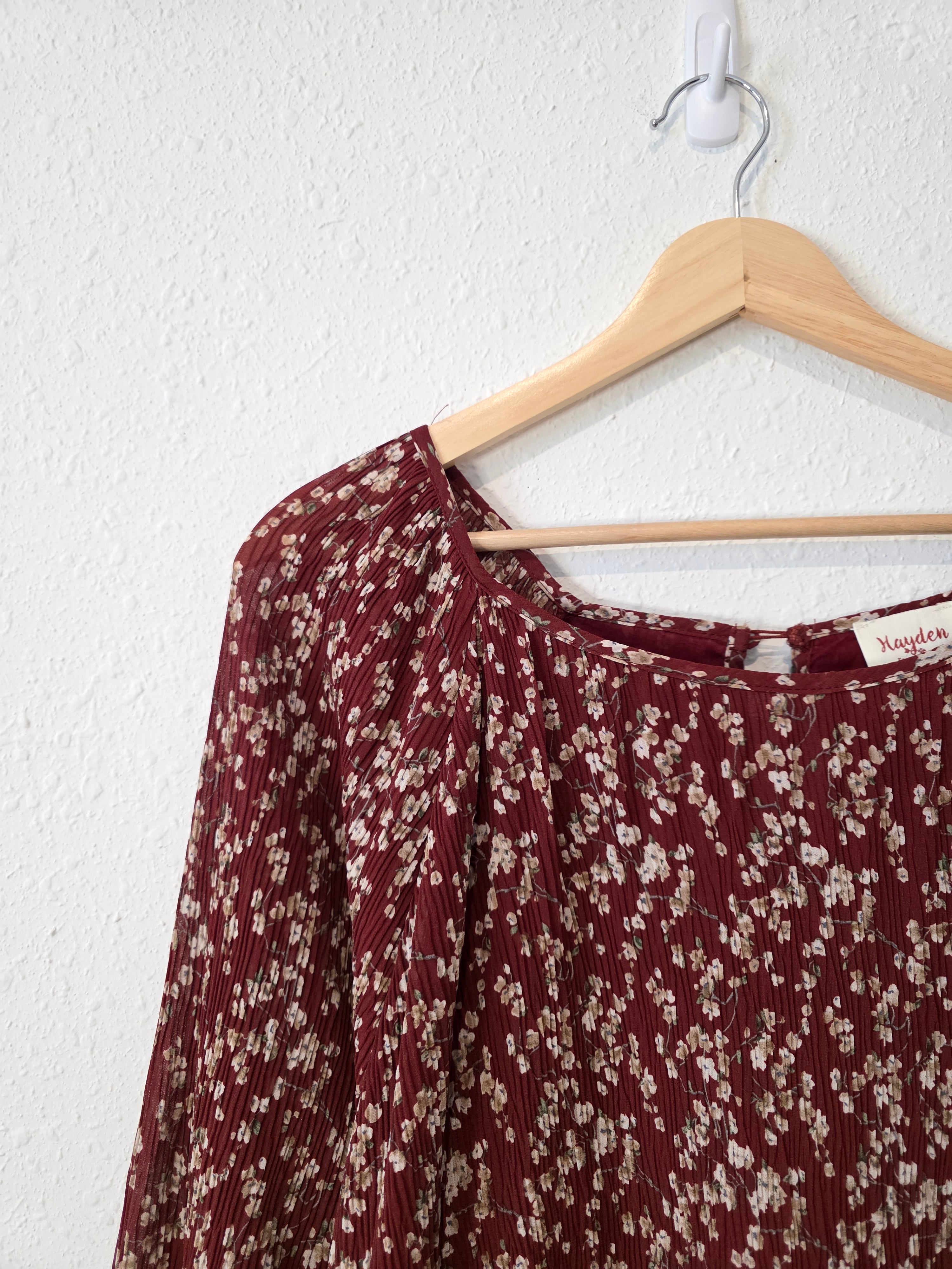 Hayden Ditsy Floral Midi Dress (1X)