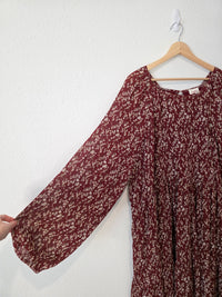 Hayden Ditsy Floral Midi Dress (1X)