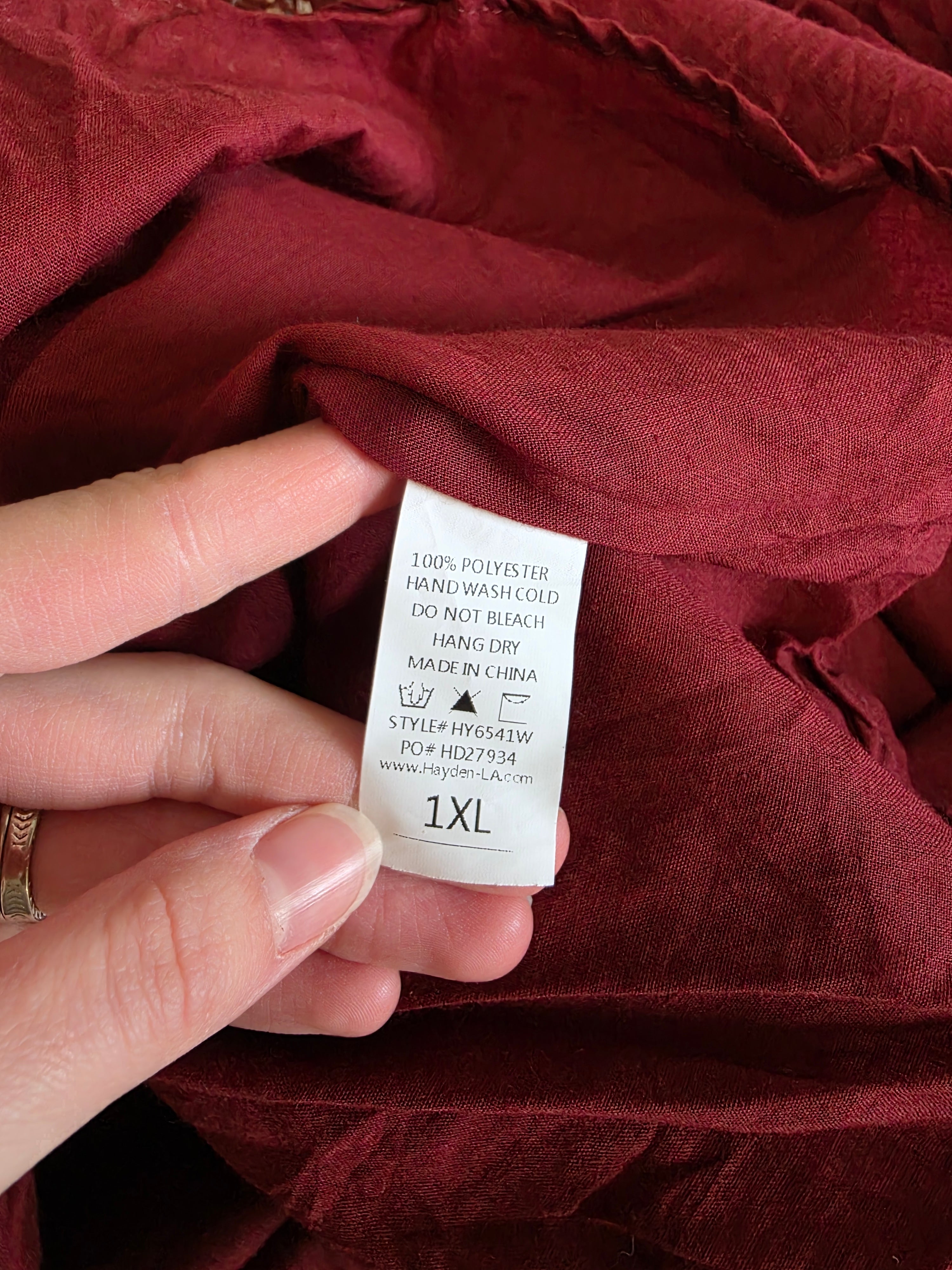 Hayden Ditsy Floral Midi Dress (1X)