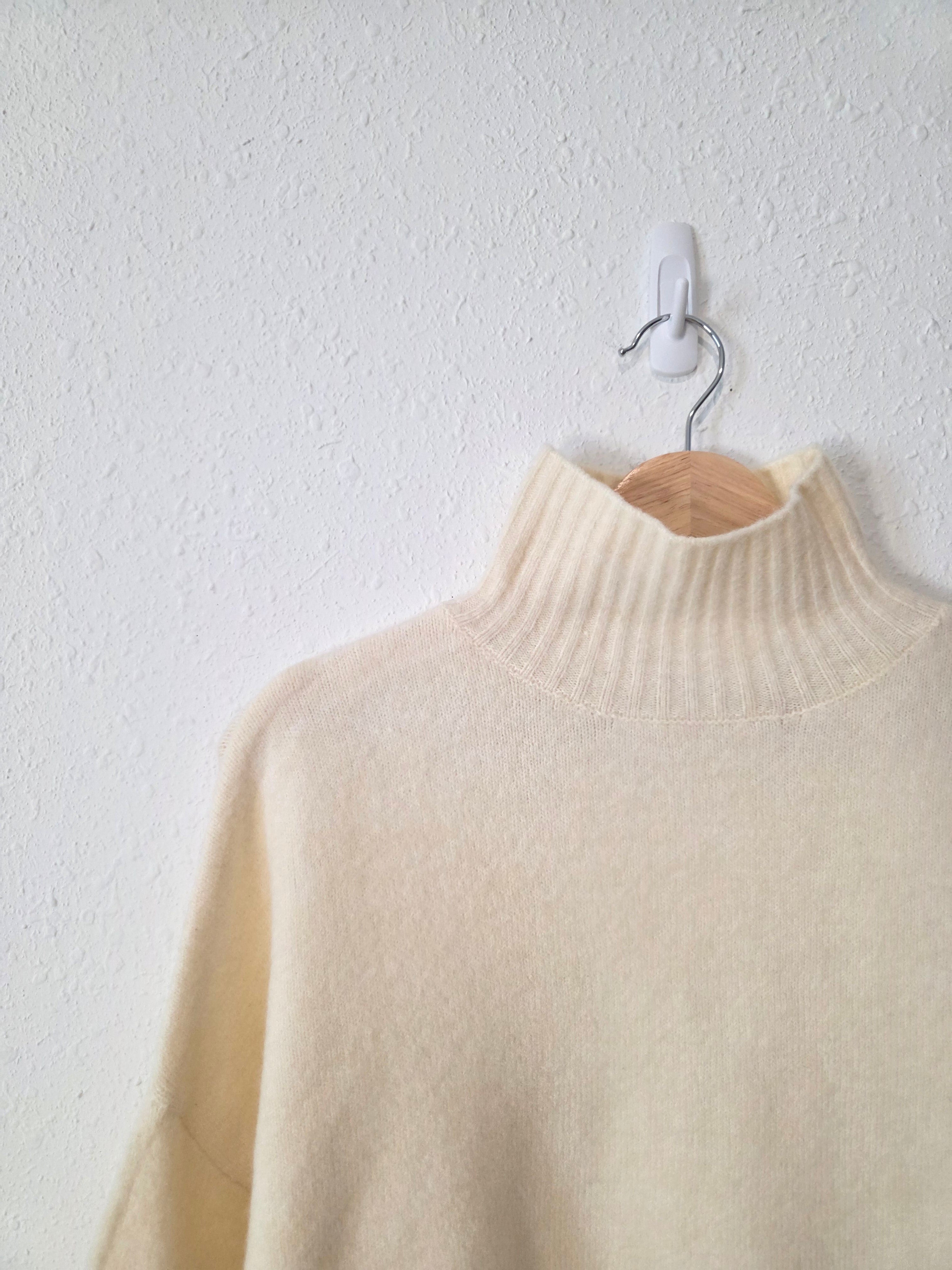 Zara Cream Turtleneck Sweater (S)