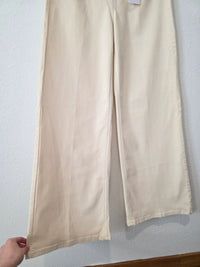 NEW Carly Jean Cream Wide Leg Jeans (11)