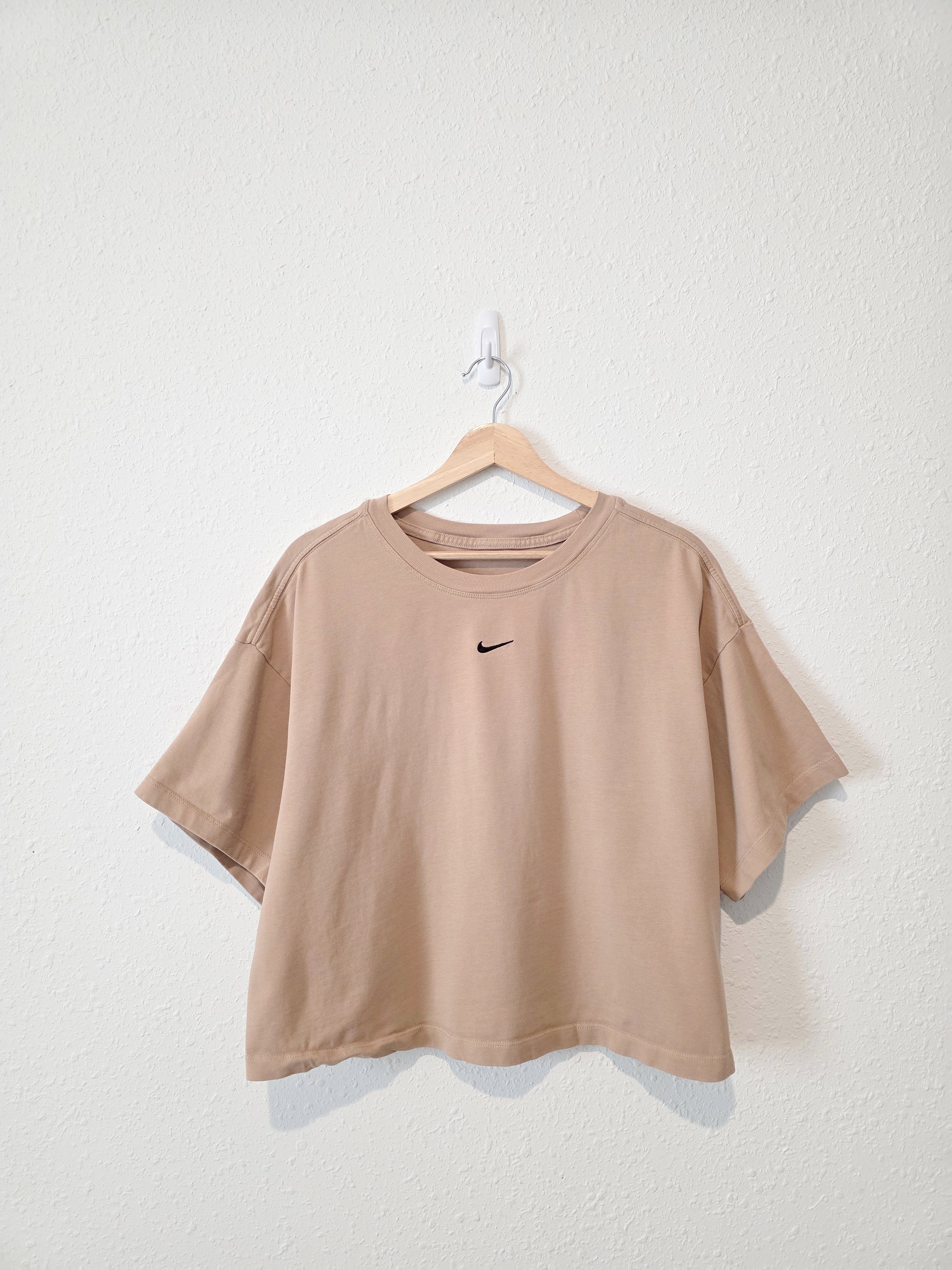 Nike Cropped Cotton Tee (1X)