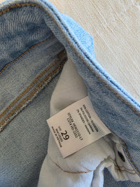 Altar'd State Light Wash Relaxed Jeans (29)